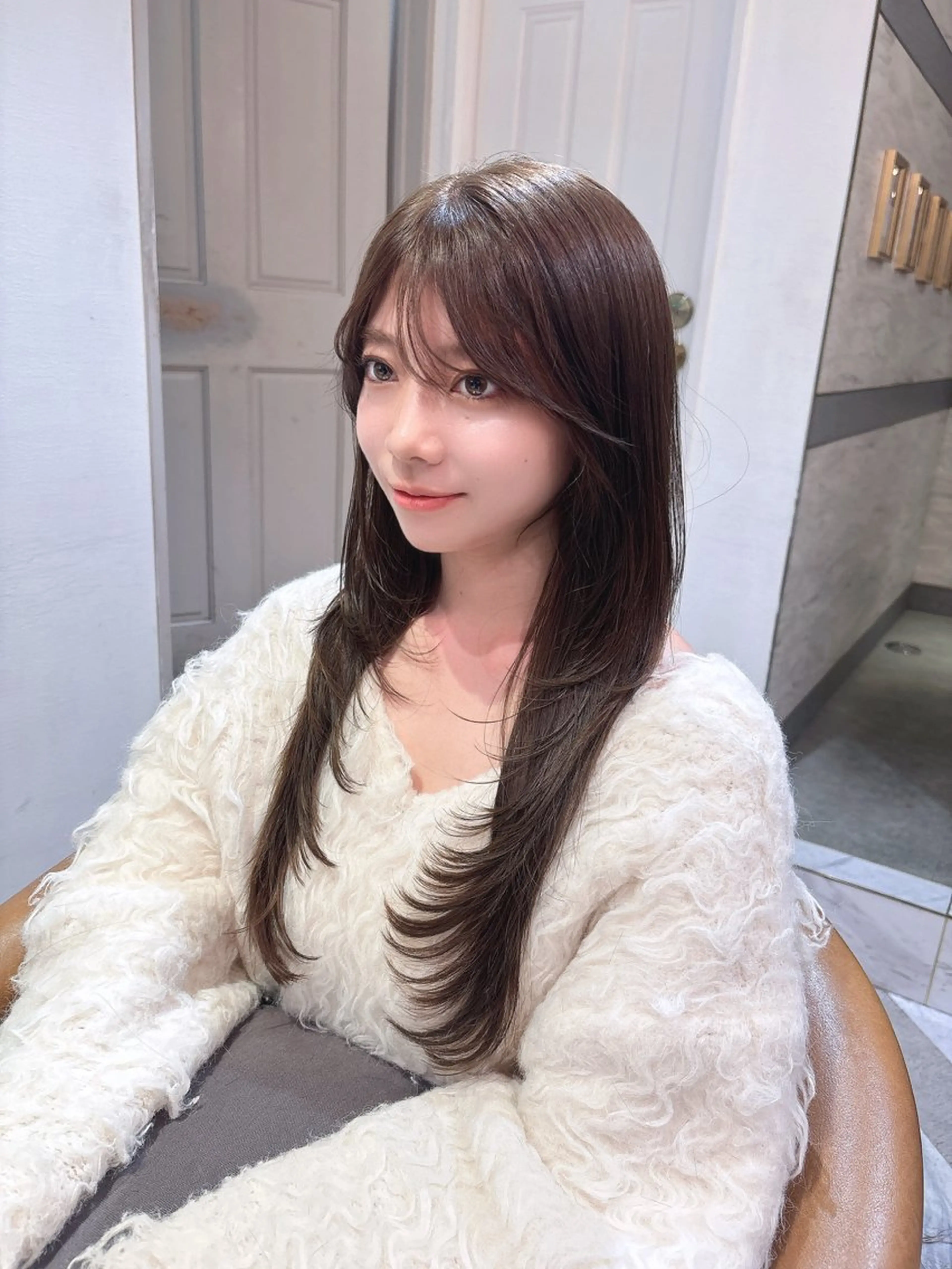 ロング ハッシュカット レイヤーカット カット ヘアカラー トリートメント ♥韓国レイヤー/透明 感カラー/目黒慎太郎のヘアスタイル