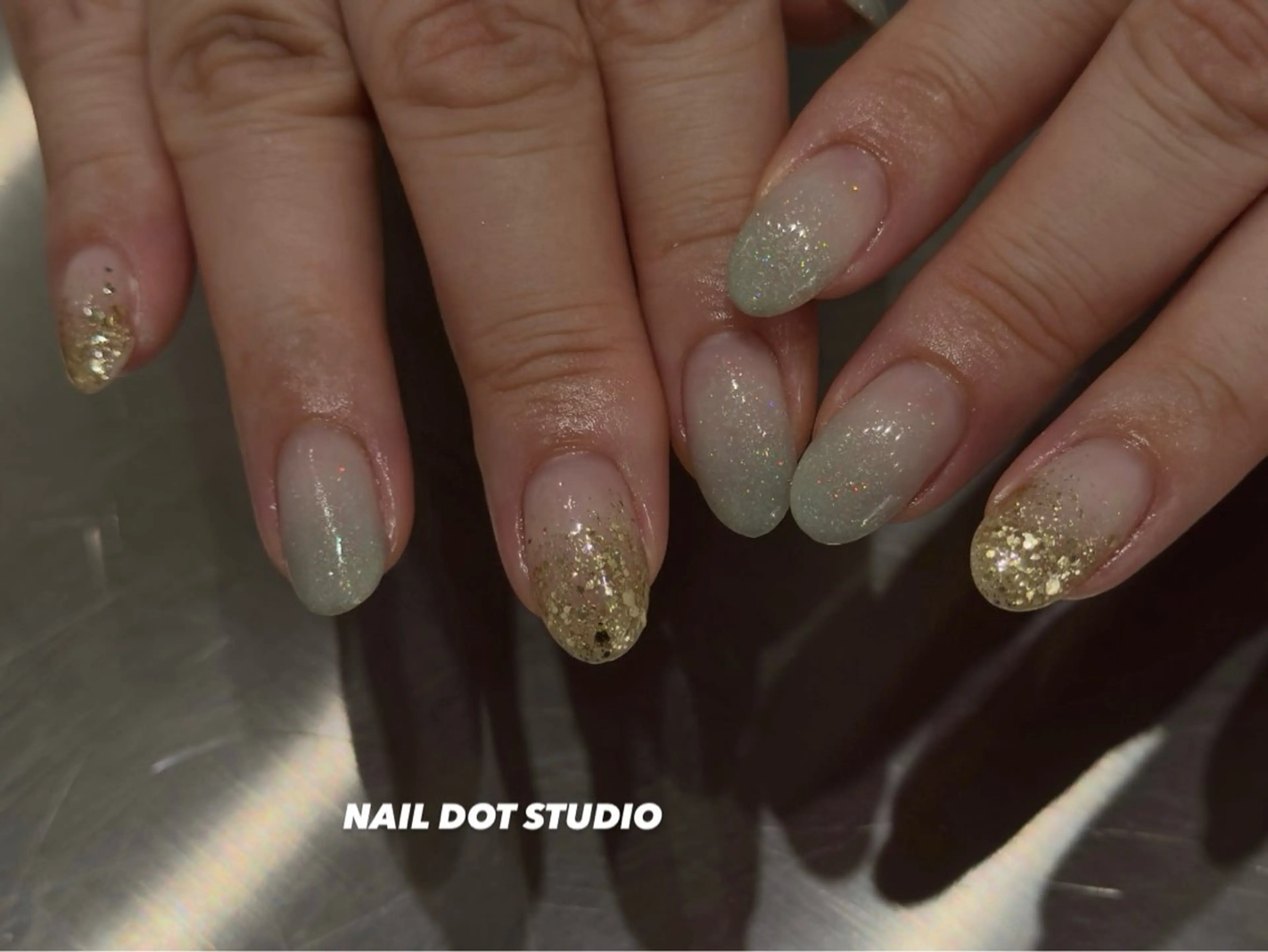 ネイル ハンドネイル NAILDOTSTU DIO SEINAのネイルデザイン
