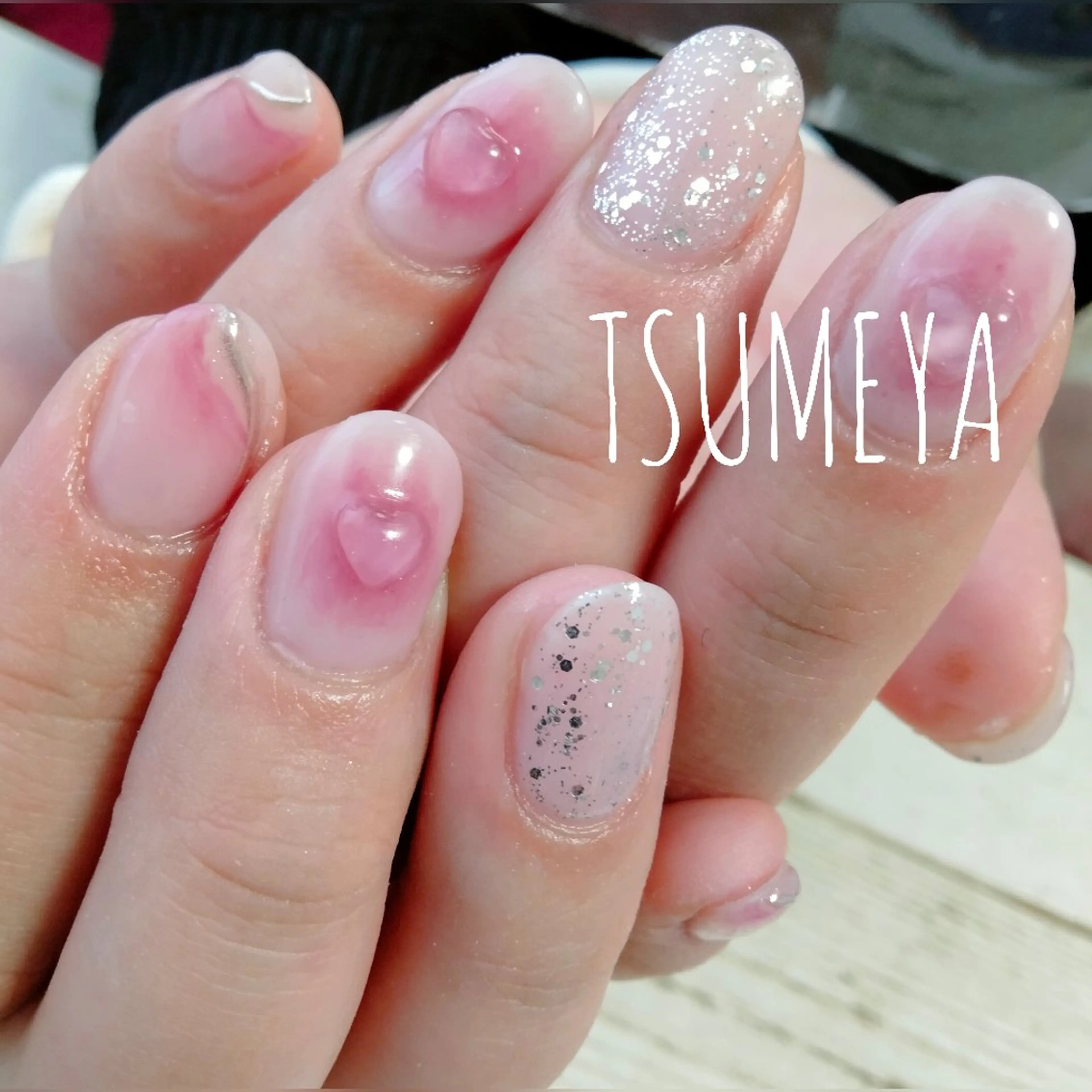 ネイル チークネイル ハート ハンドネイル _TSUMEYA _のネイルデザイン
