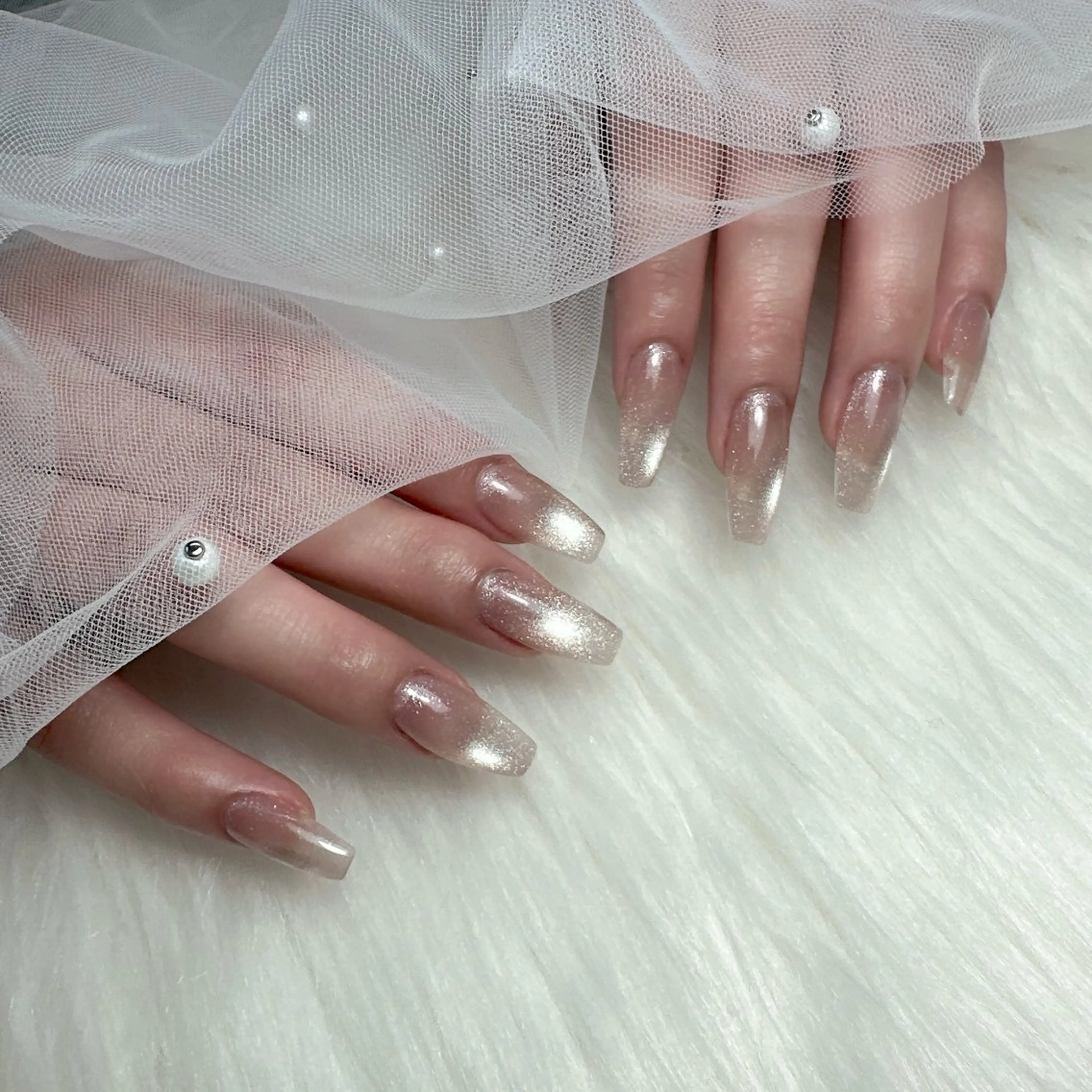 ネイル アートネイル ジェルネイル グラデーション キラキラネイル ラメ(グリッター) ハンドネイル Viola. 優花のネイルデザイン