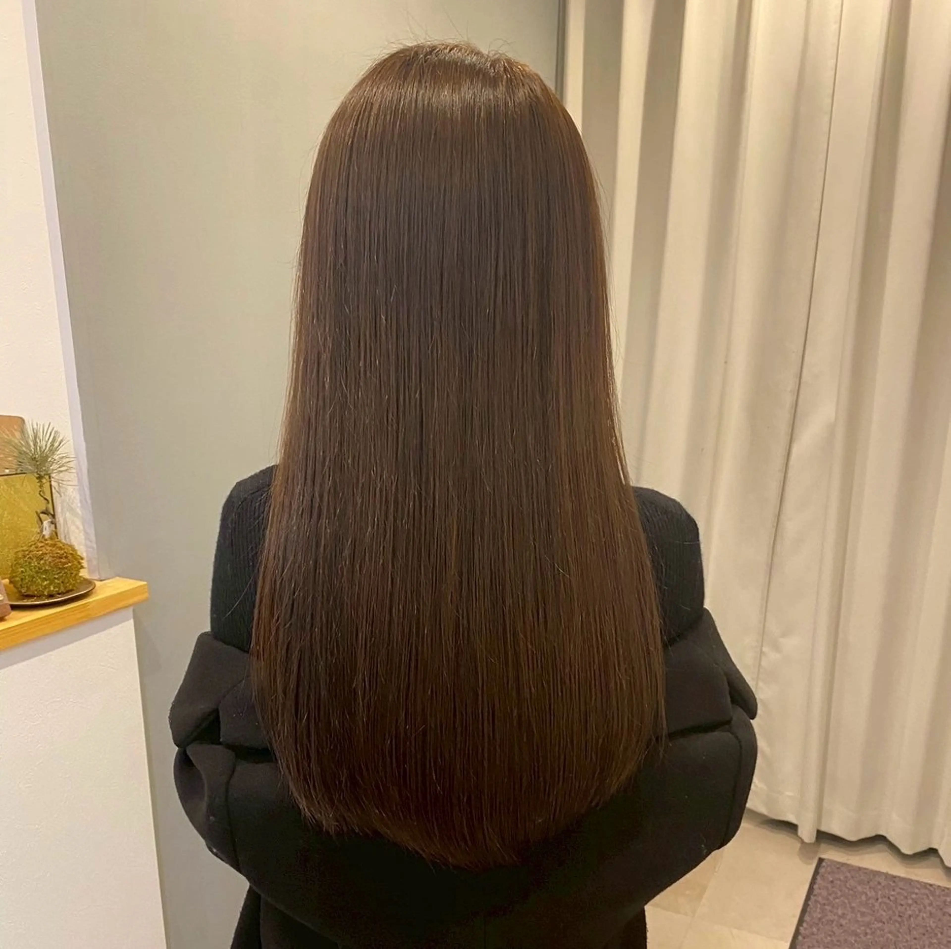 ロング カラー カット ヘアカラー トリートメント ブリーチなし 暖色カラー/井上あいのヘアスタイル