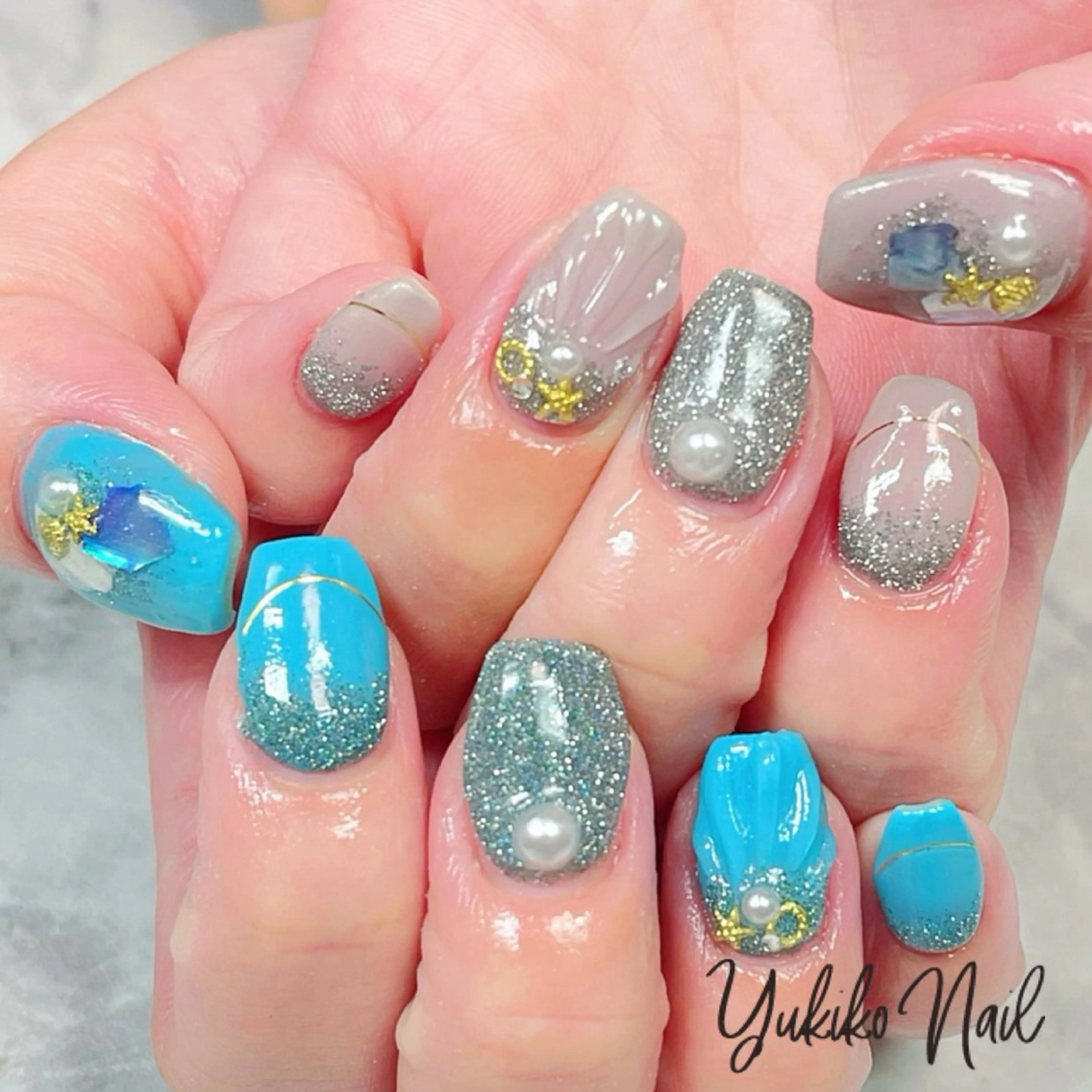 ネイル フラッシュネイル 夏ネイル ハンドネイル ユキコ ネイルのネイルデザイン