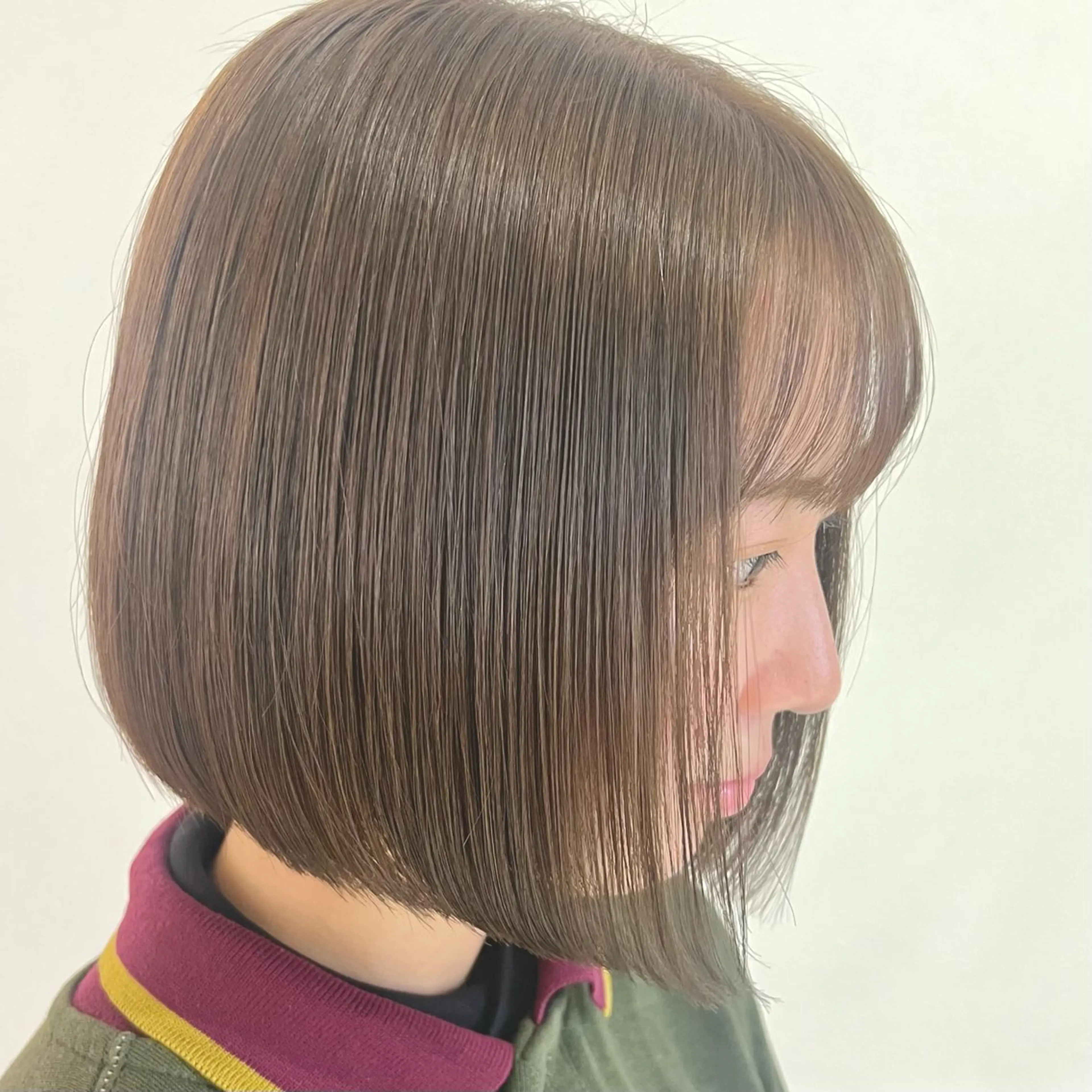 ショート カラー たかはた すずかのヘアスタイル