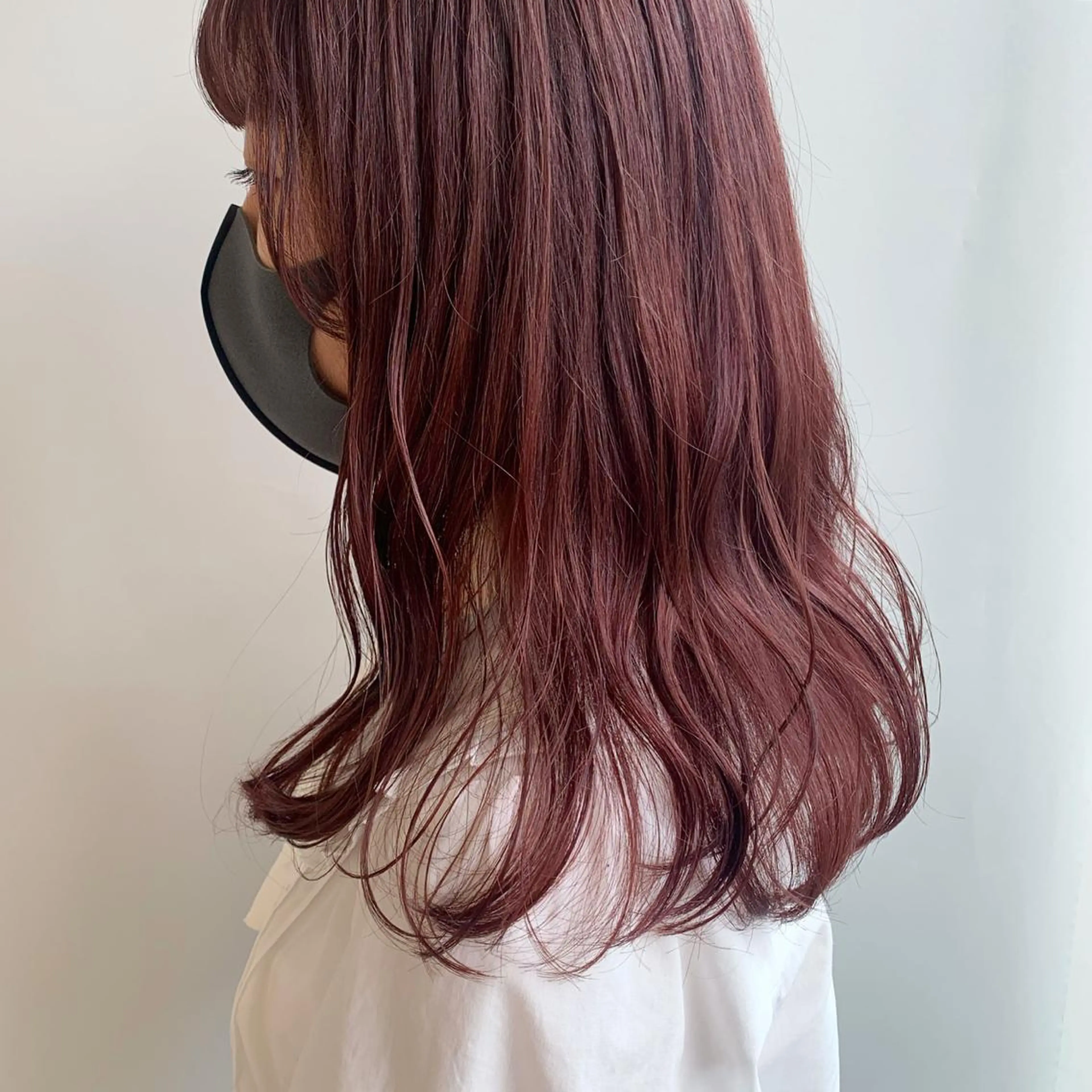 カラー 山口 莉奈のヘアスタイル