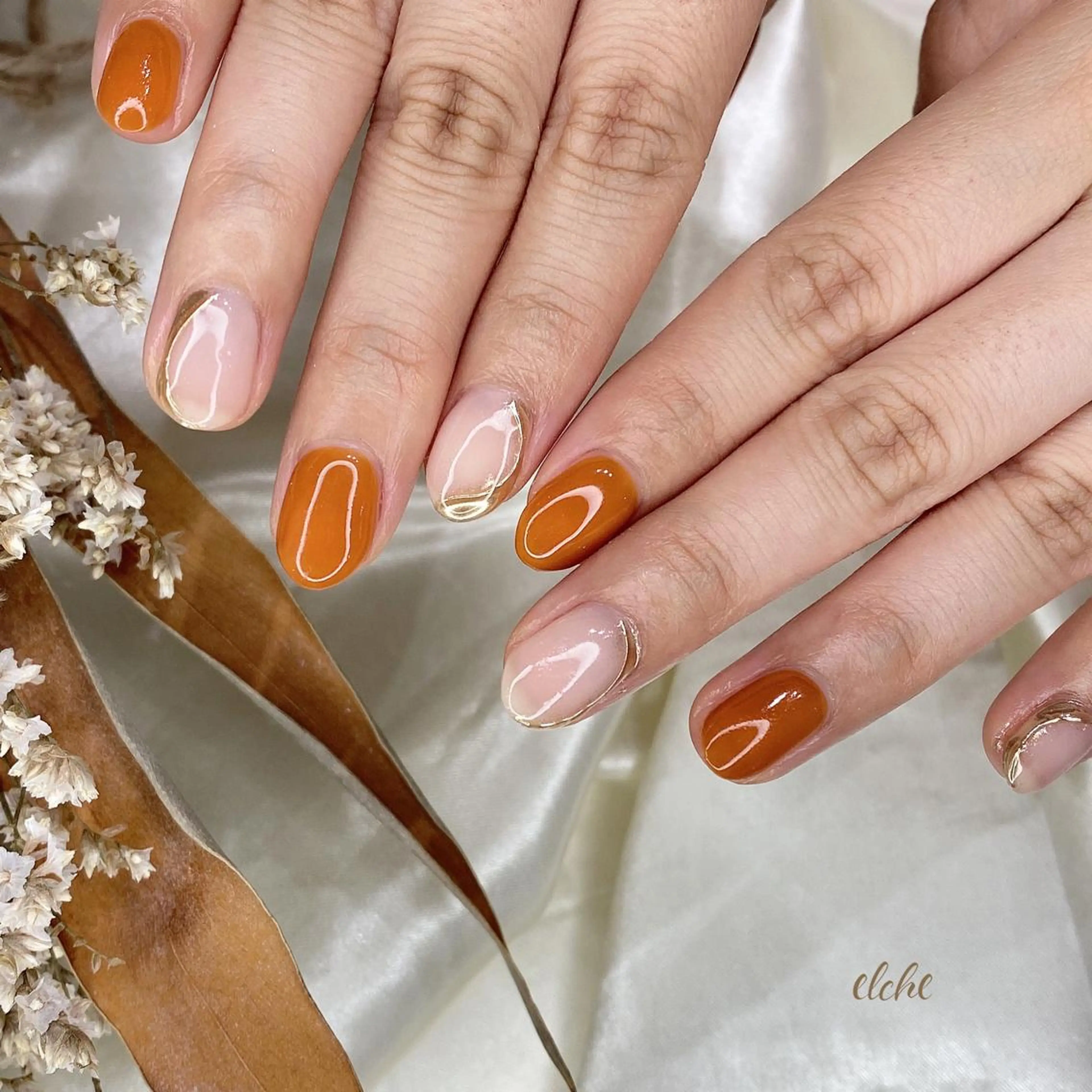 ネイル ハンドネイル 西岡 杏のネイルデザイン