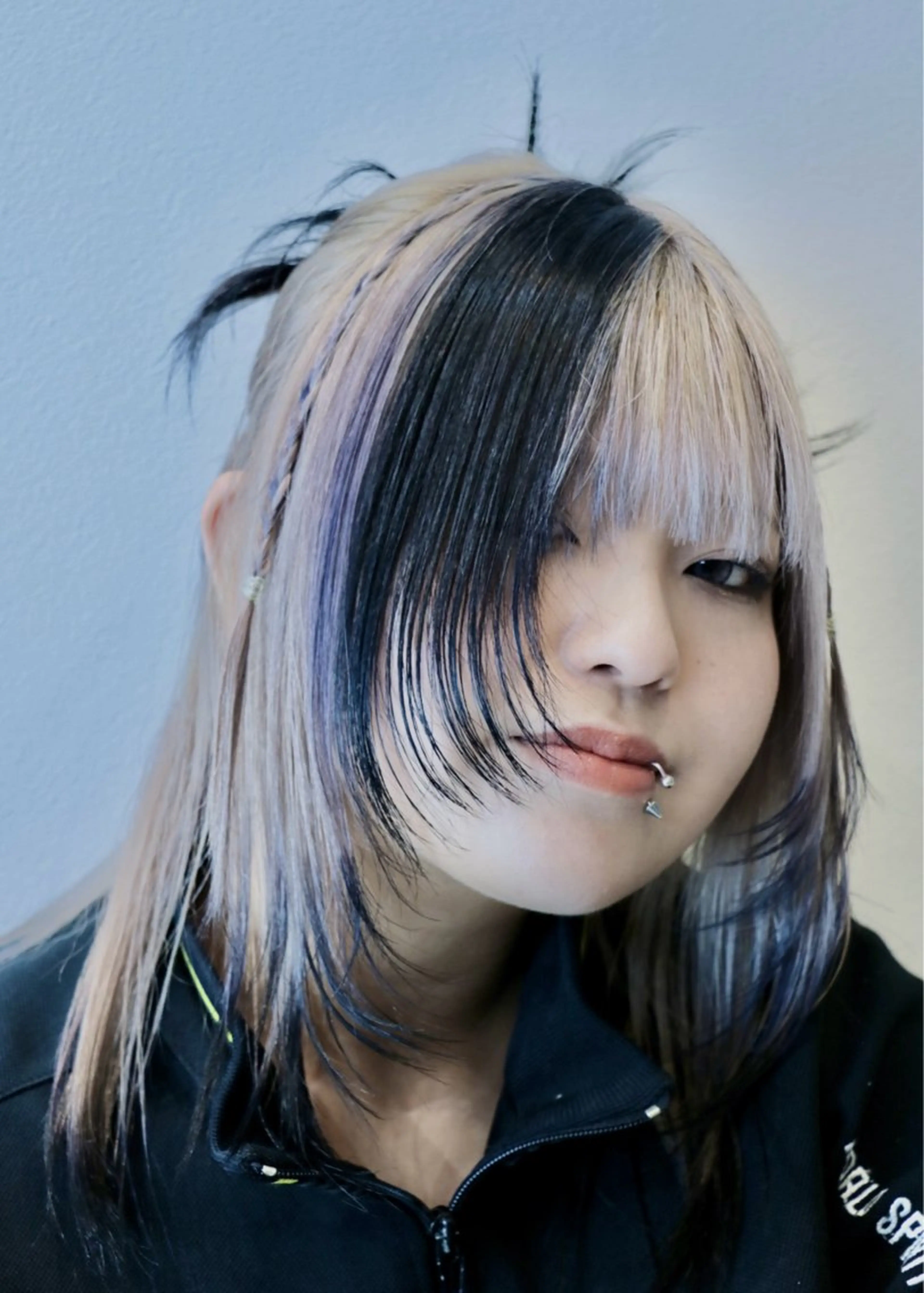 ミディアム レイヤーカット ショート/レイヤー/ ボブ/安本和史のヘアスタイル