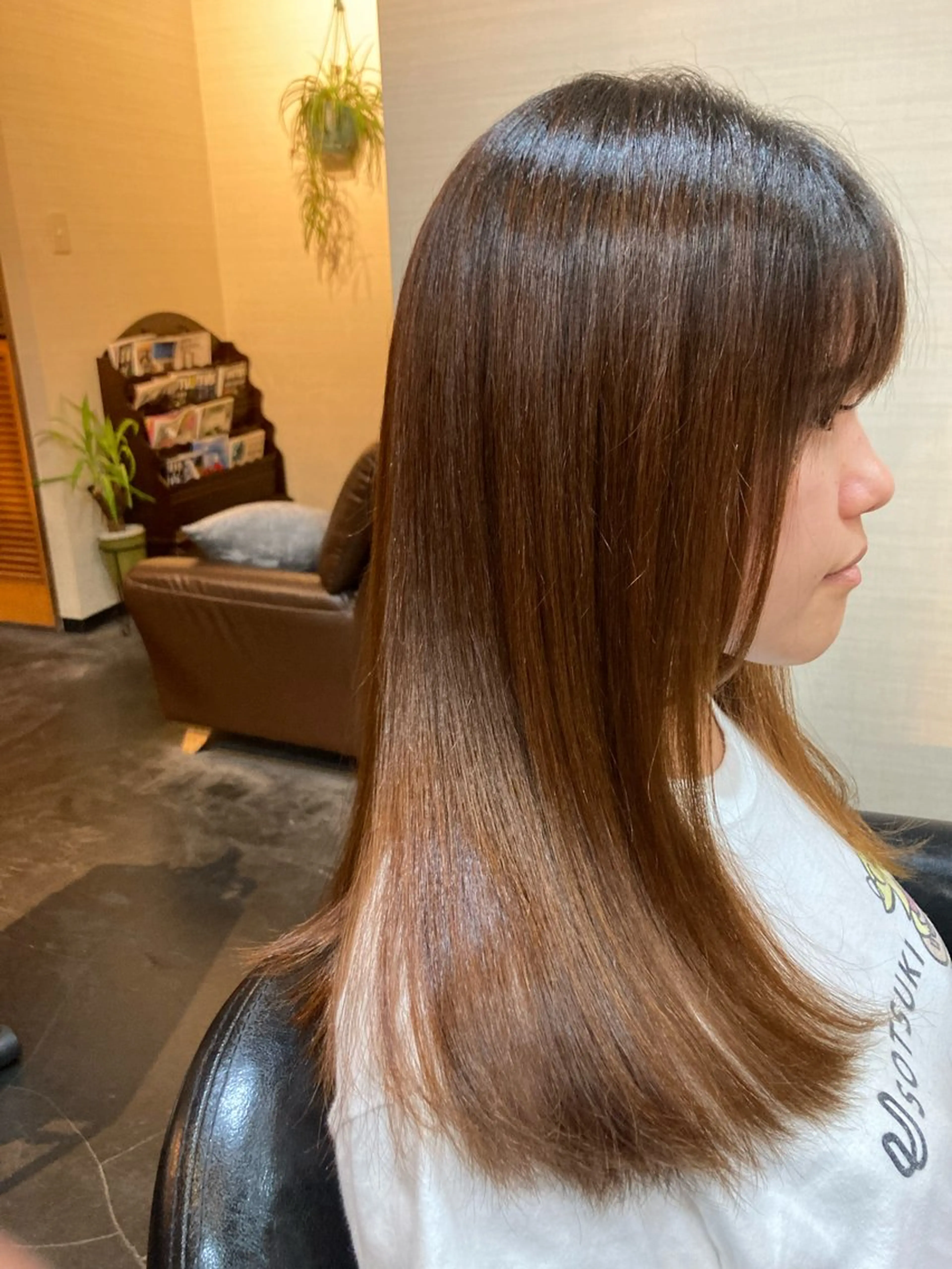 セミロング カラー カット RYUICHI リュウイチのヘアスタイル