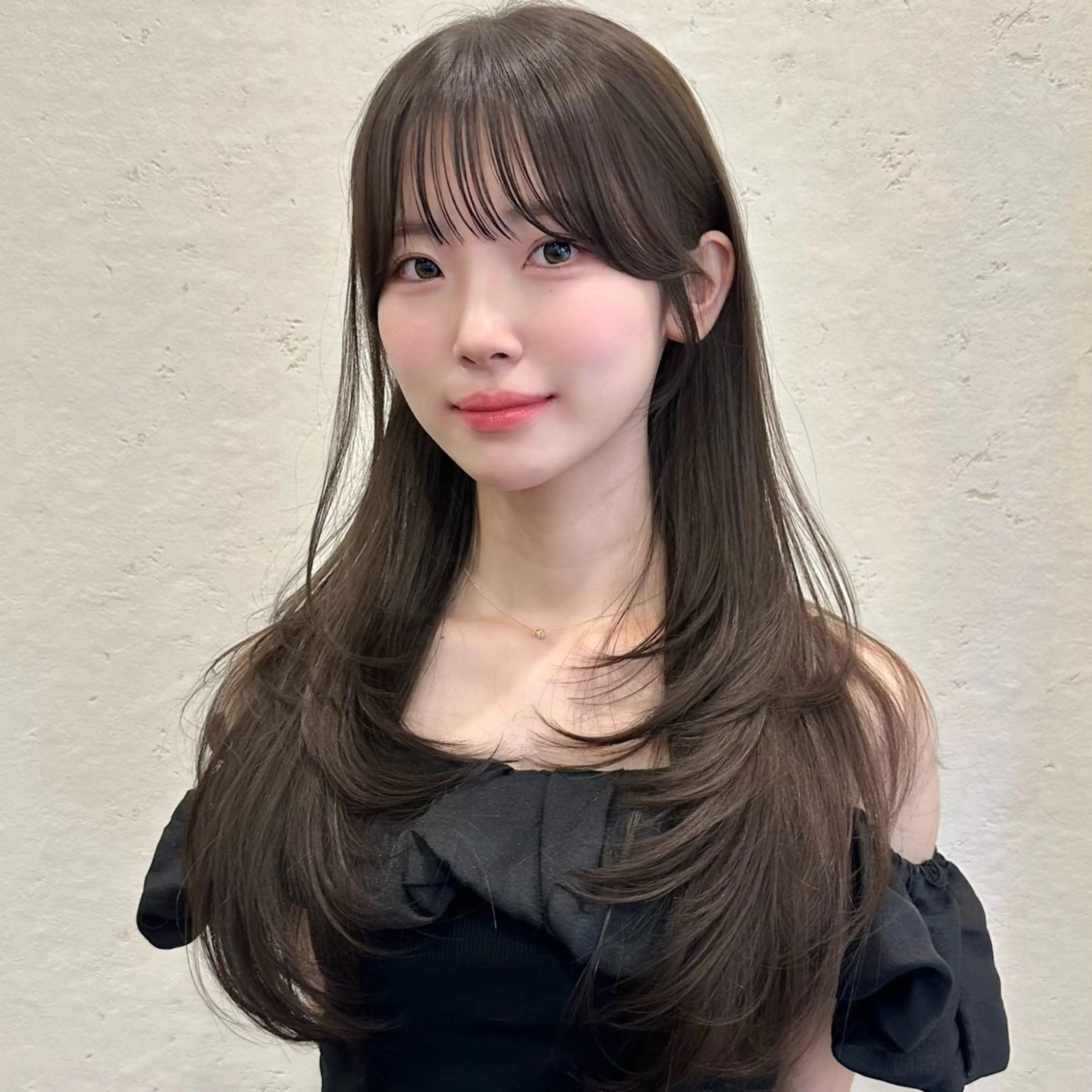 セミロング カット ヘアカラー トリートメント 🌹ハッシュカット、 レイヤー韓国ヘア🌹のヘアスタイル