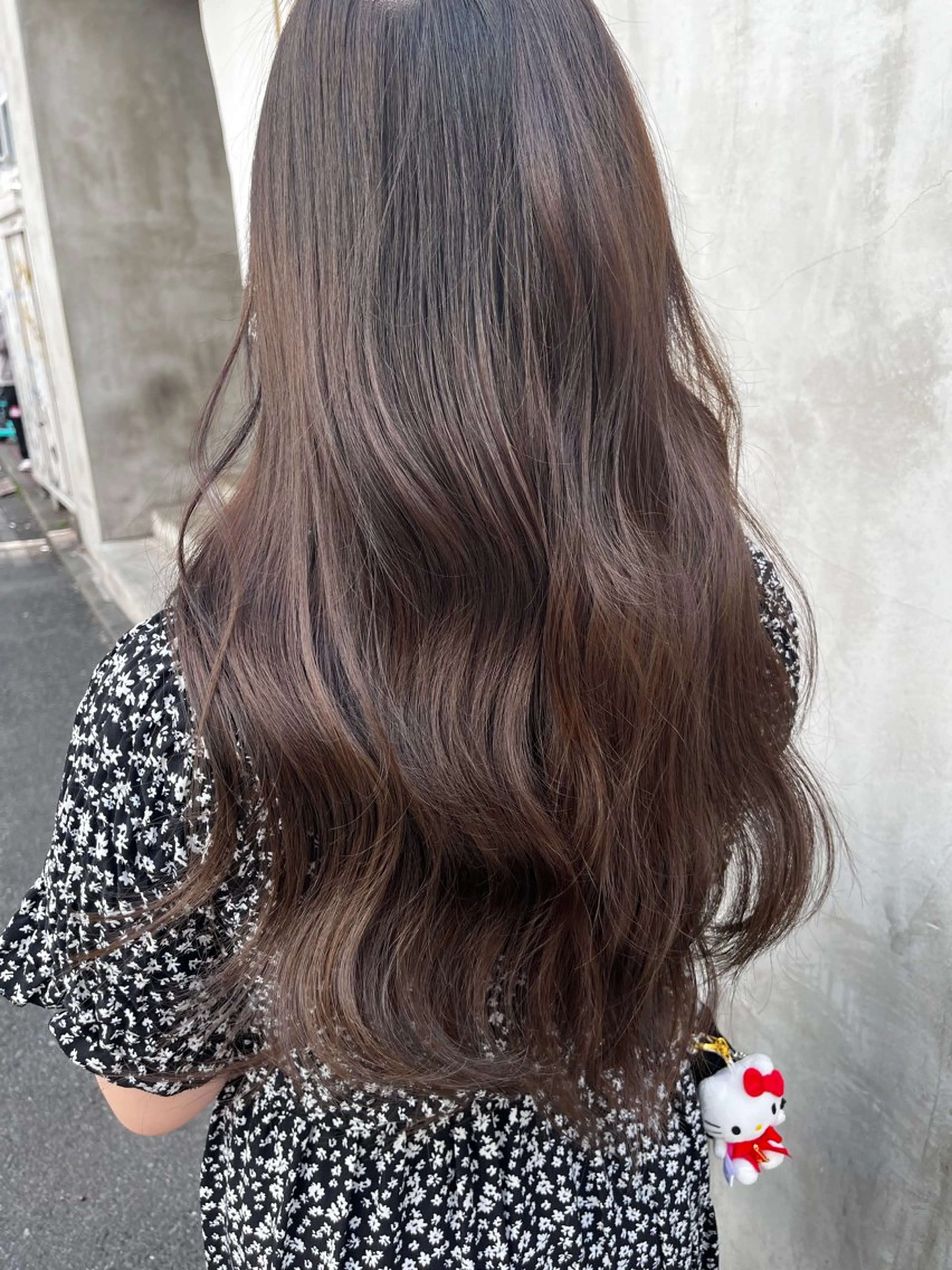 ロング カラー エクステ初心者歓迎 💎馴染みNo.1のヘアスタイル