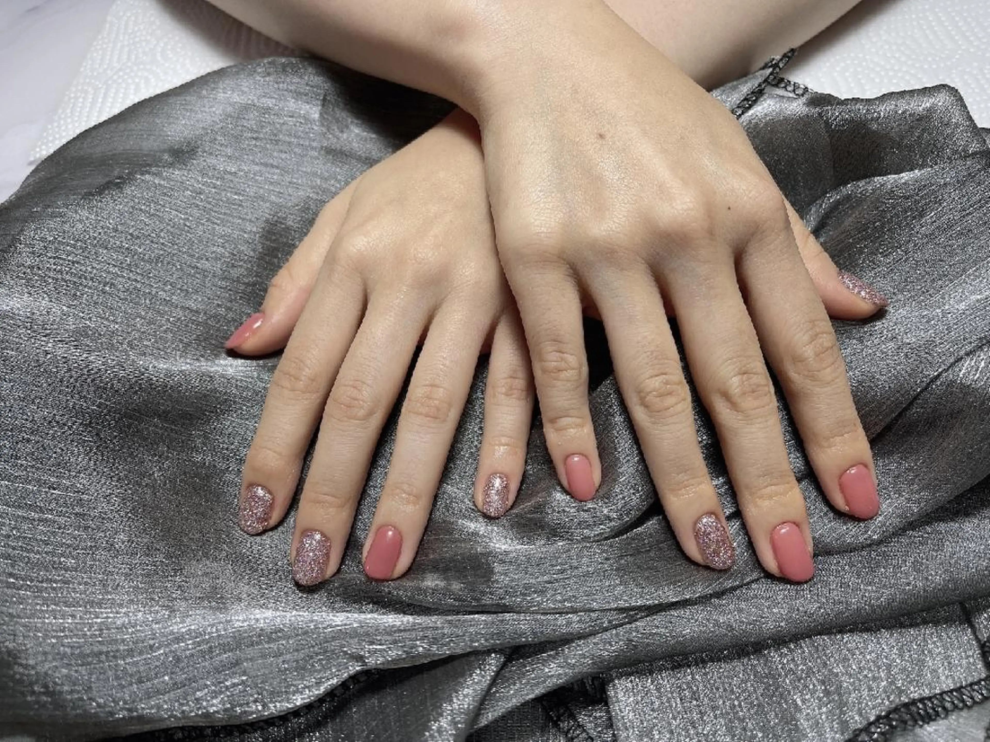 ネイル ハンドネイル ハンドケア ENsalon AKIRAのネイルデザイン