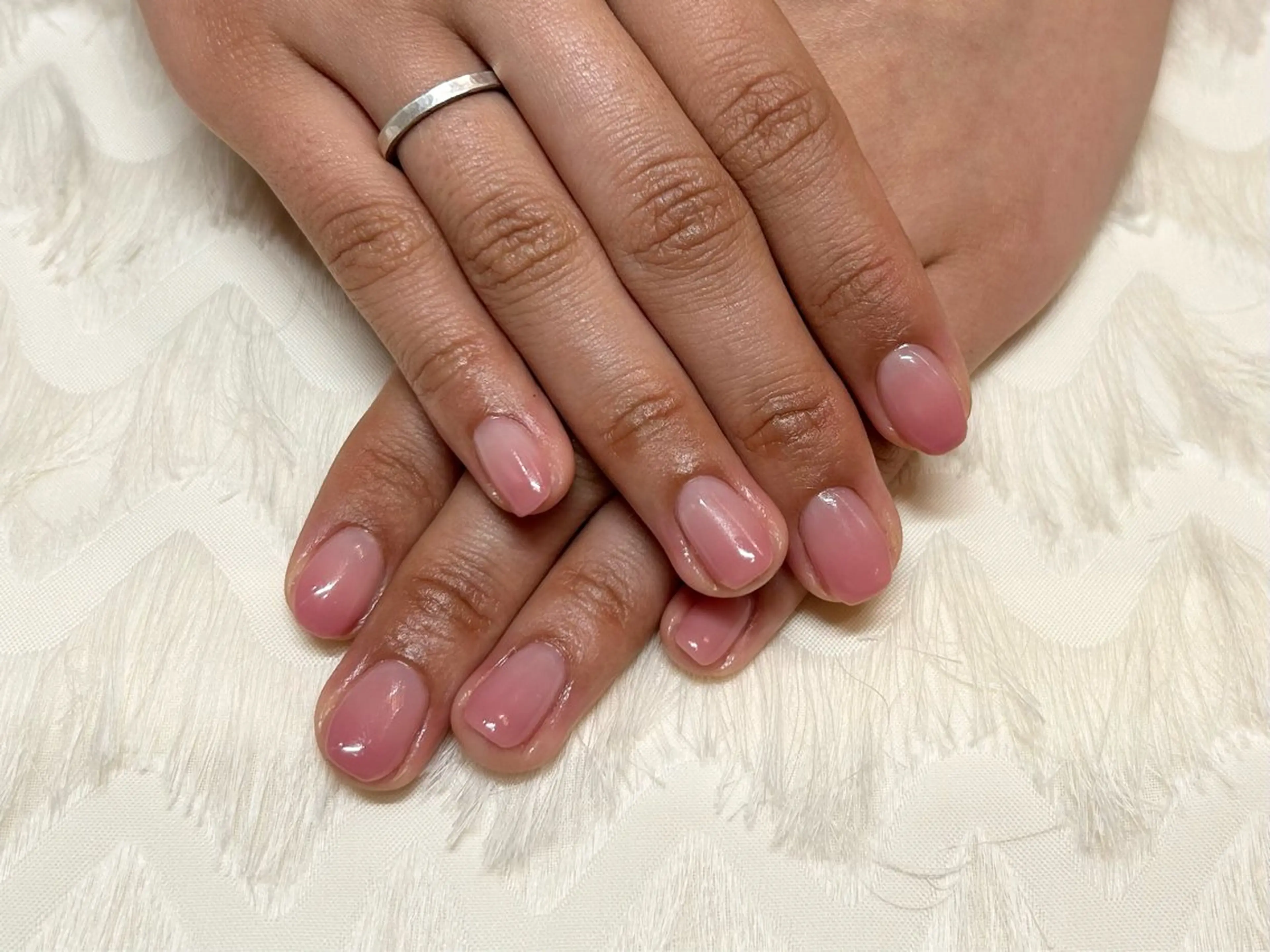 ネイル グラデーション ピンク ハンドネイル パラスパガーデン Nitagai☺︎のネイルデザイン