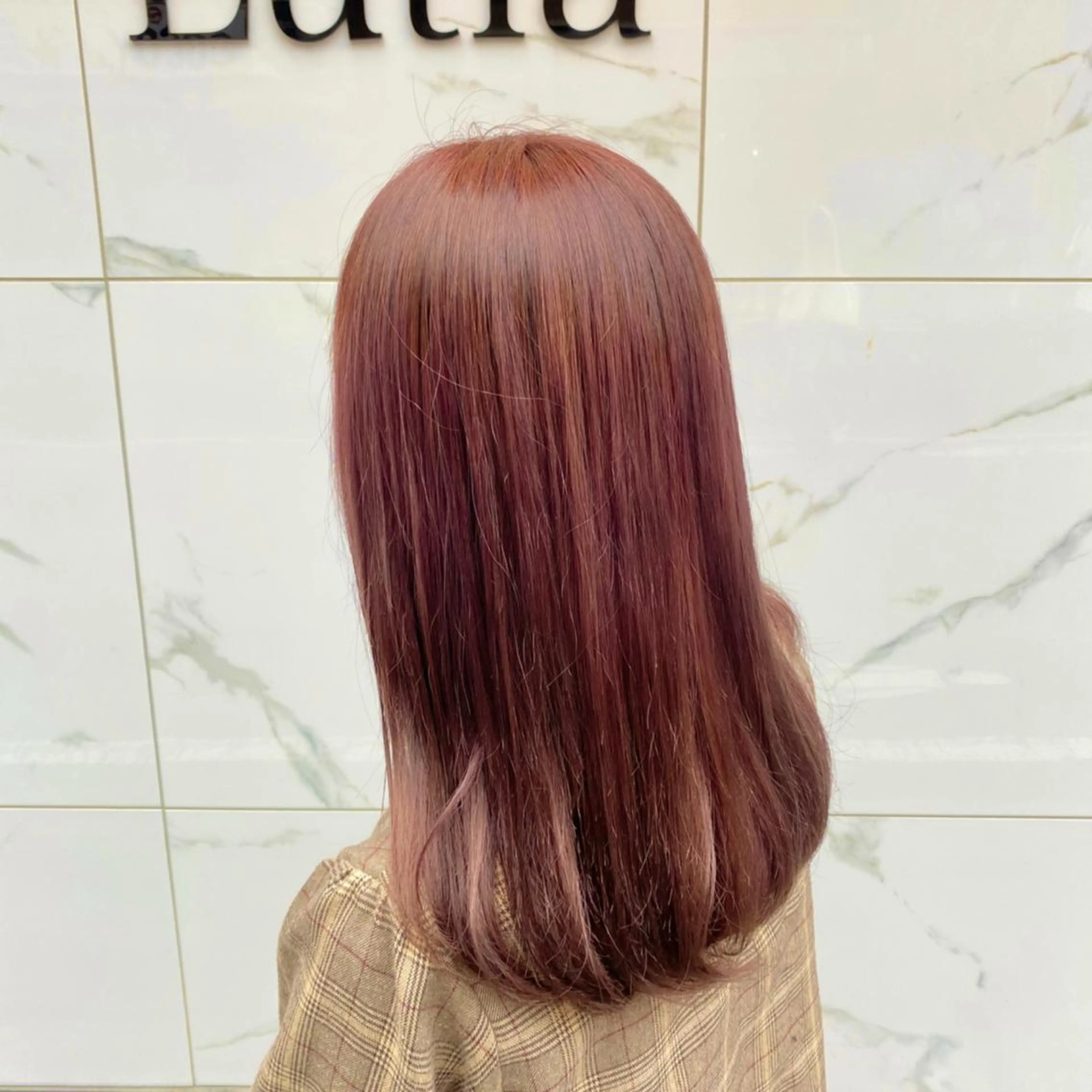 ロング カラー ピンクカラー 増子 祐太朗のヘアスタイル