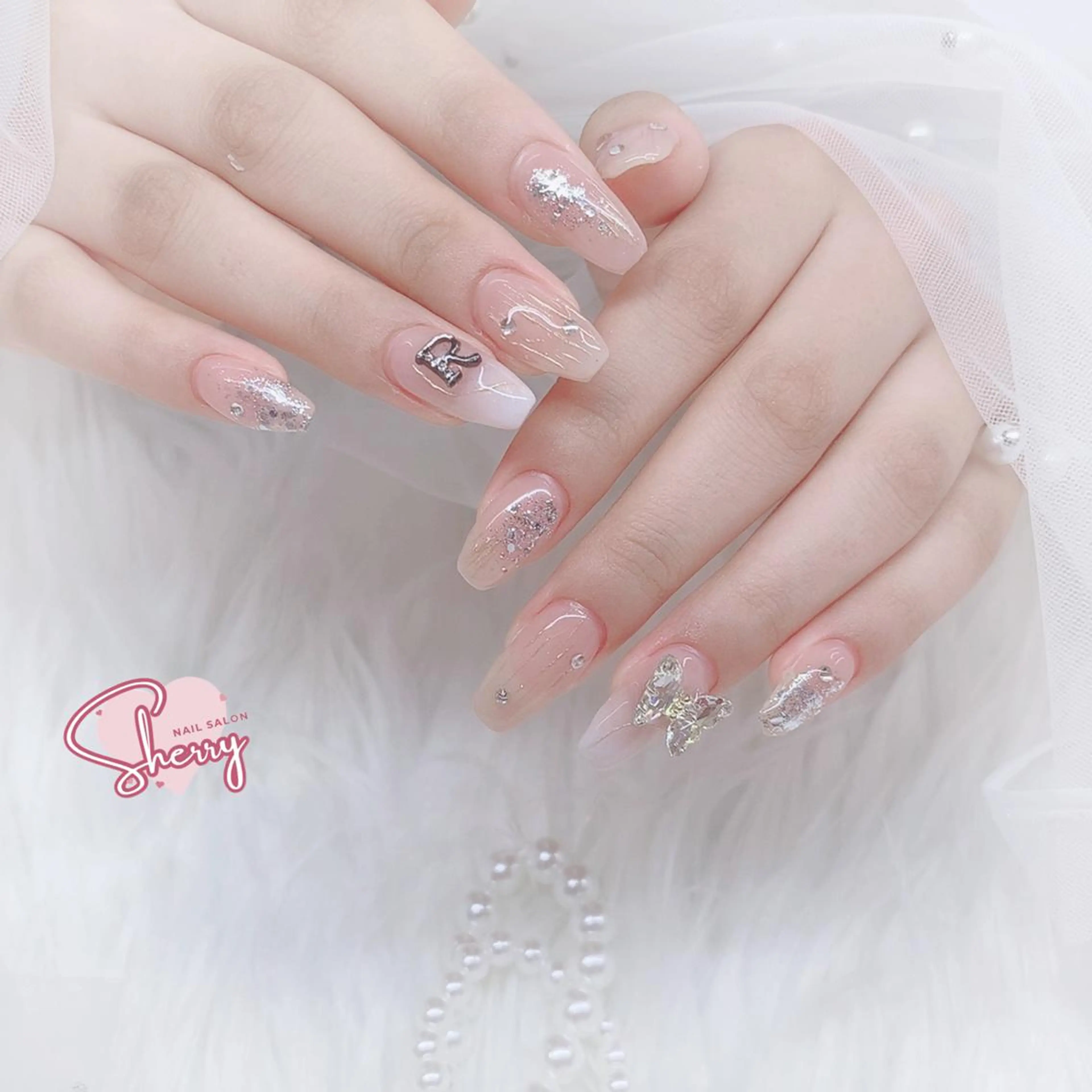 ネイル アートネイル チークネイル フットネイル ジェルネイル キラキラネイル moe自宅ネイルサロン所属・萌 自宅ネイルサロンのネイルデザイン