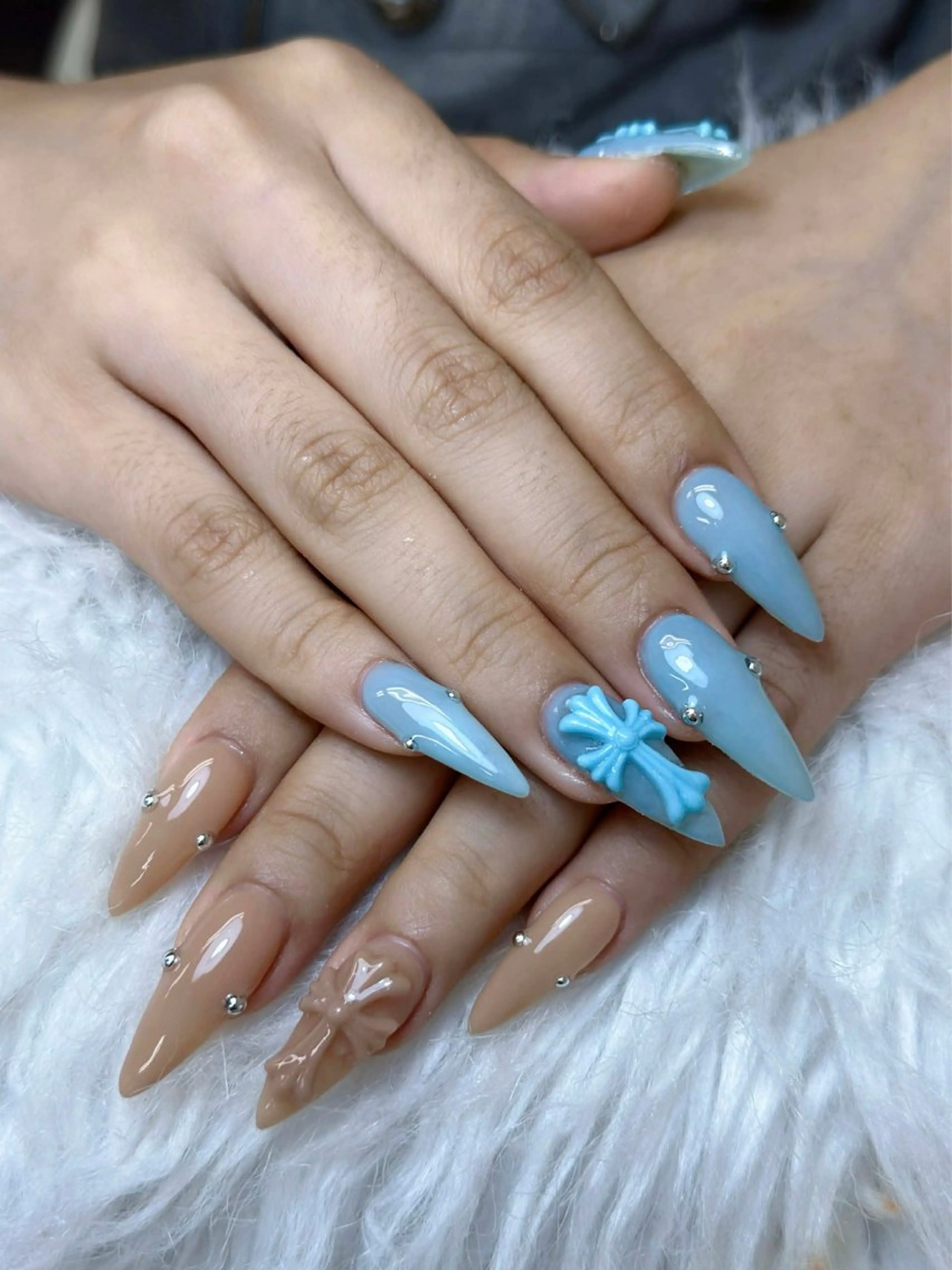 ネイル フレンチネイル ジェルネイル ガーリー 韓国ネイル ロングネイル ハンドネイル NieNail Nezukoのネイルデザイン