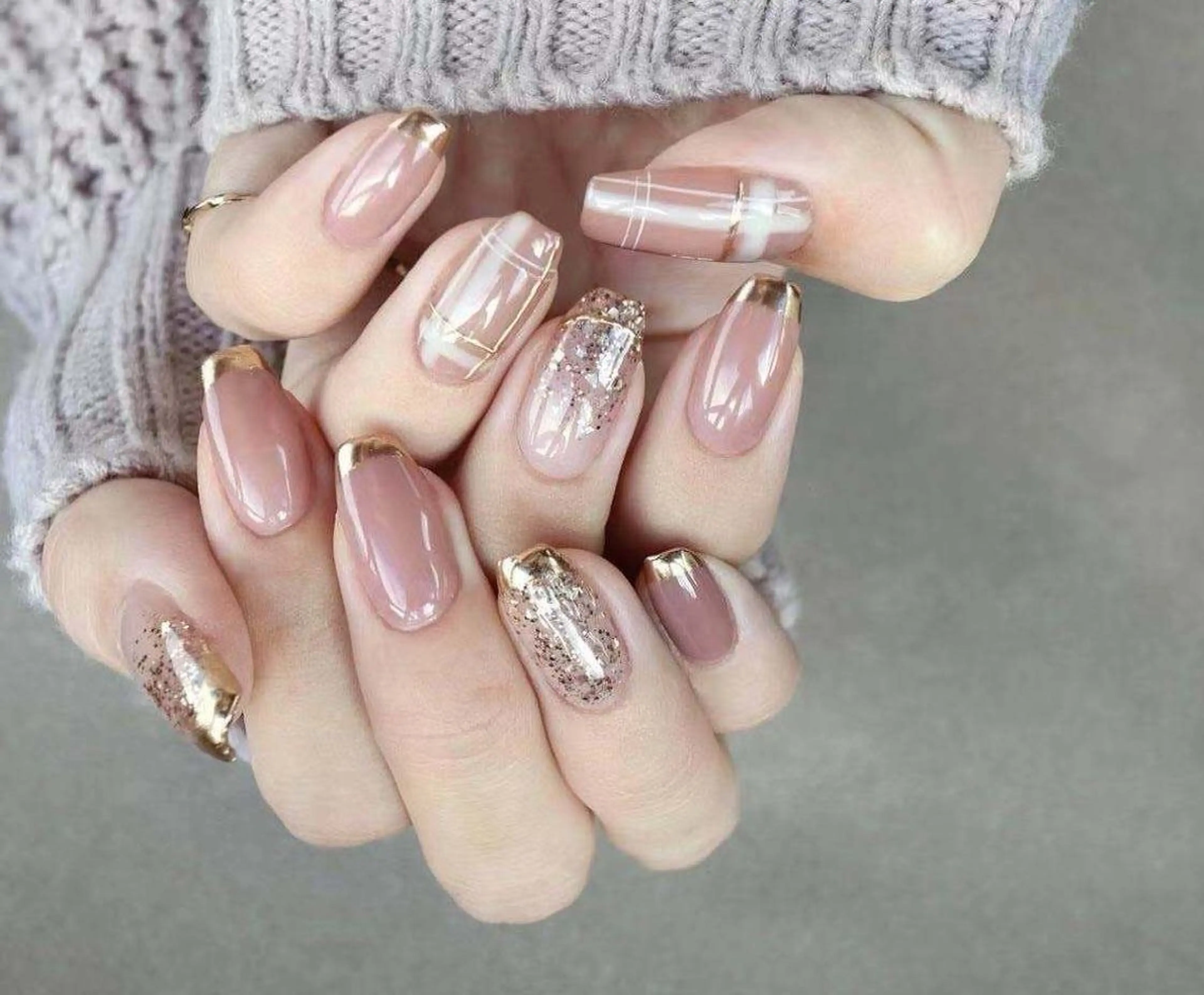 ネイル オーロラネイル フラワーネイル フットネイル フレンチネイル ジェルネイル ハンドネイル BabyYouMi nailのネイルデザイン