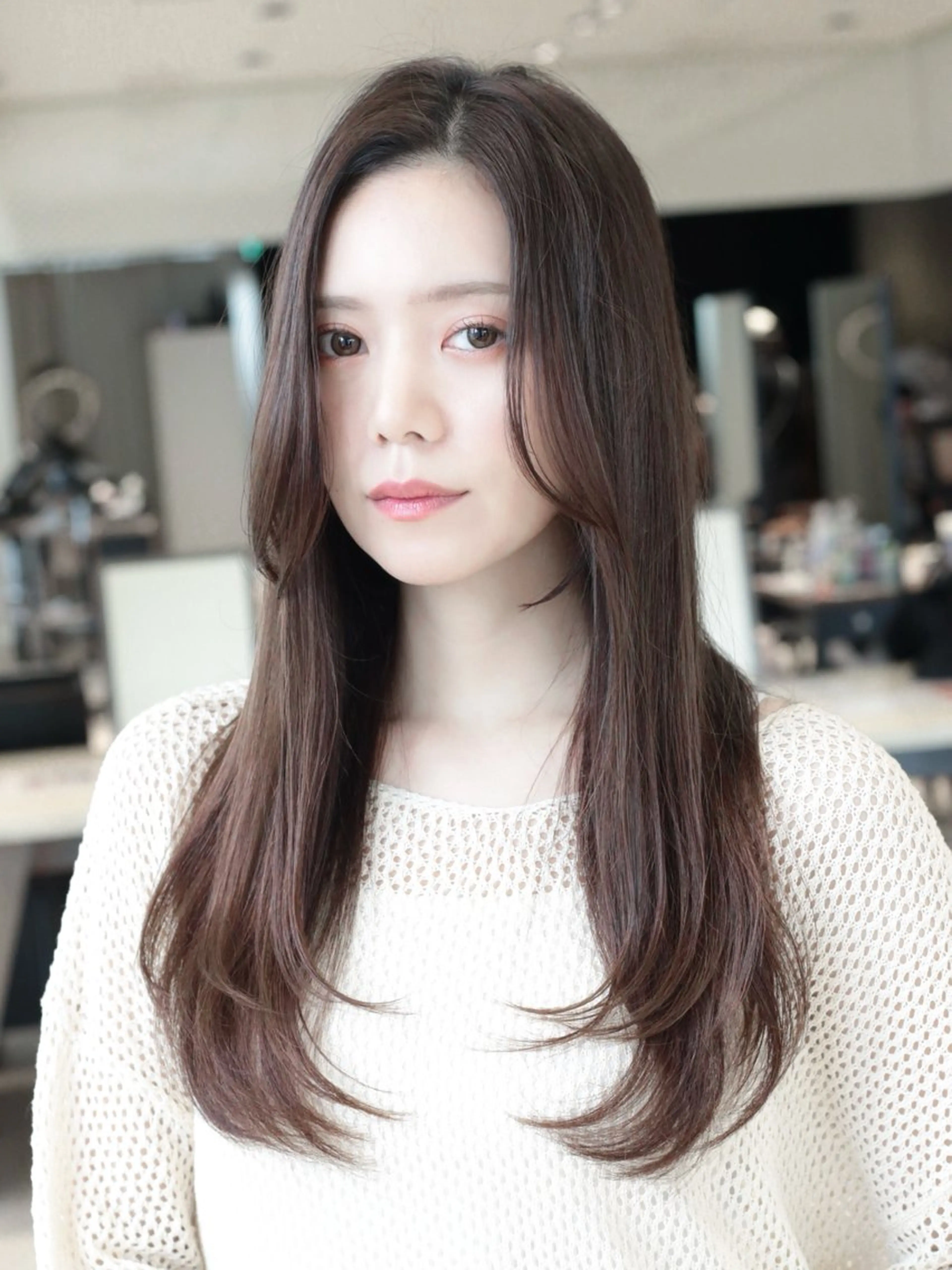 ロング カラー レイヤーカット ローレイヤー カット ヘアカラー トリートメント レイヤー/顔周り /透明感🩶高橋大のヘアスタイル