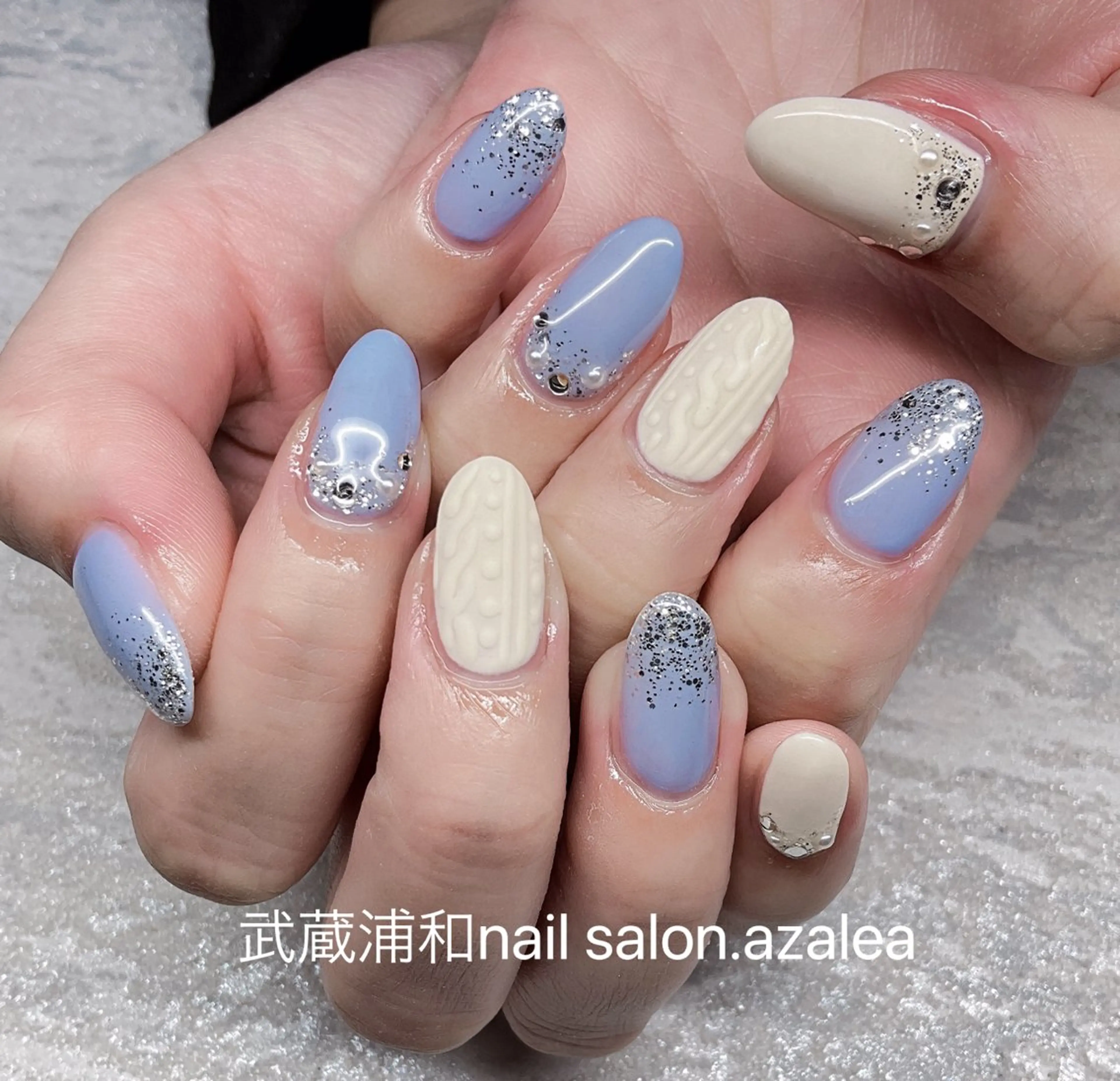 ネイル ハンドネイル R inのネイルデザイン