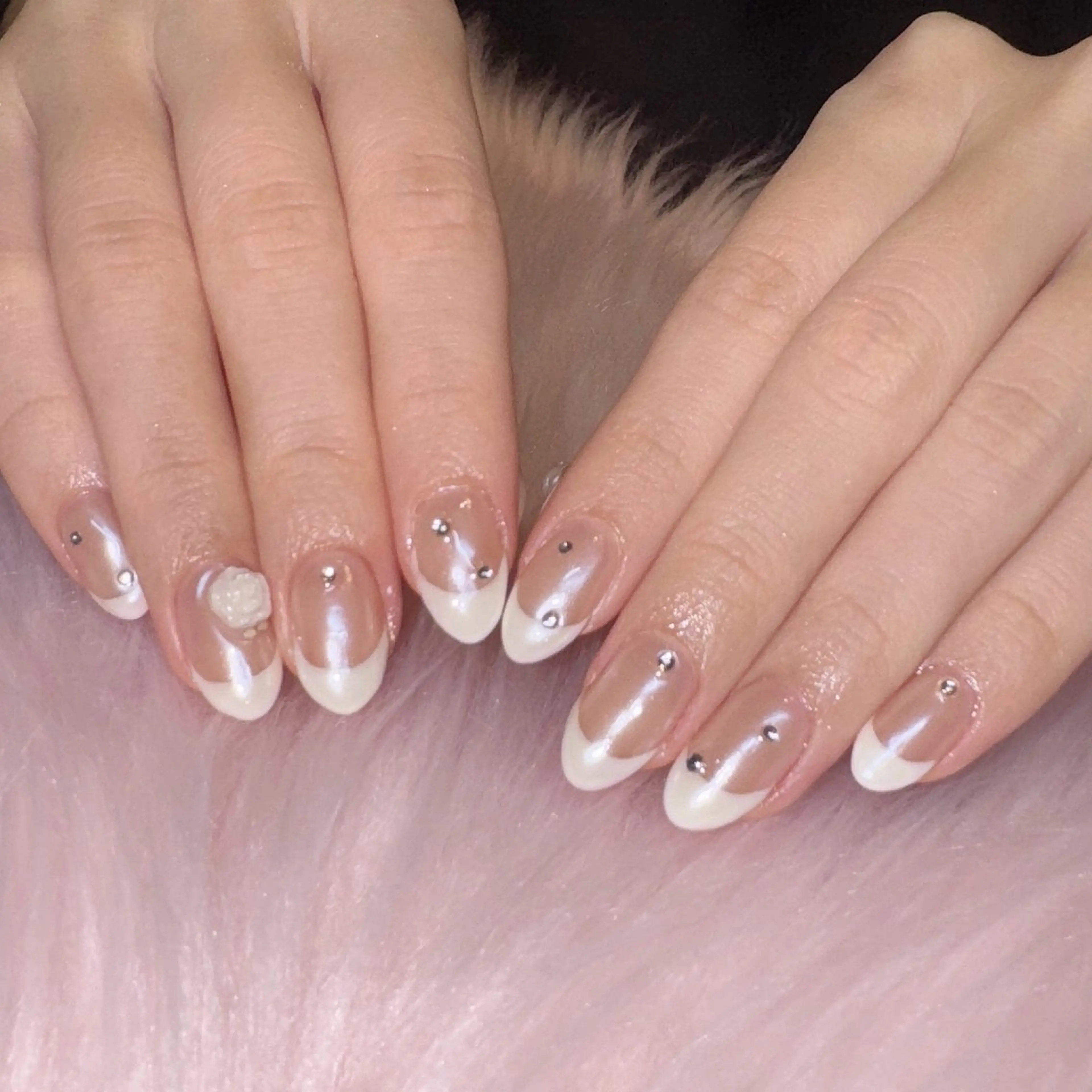 ネイル ハンドネイル RIEKO🍒 ワンホン♡推しネイルのネイルデザイン