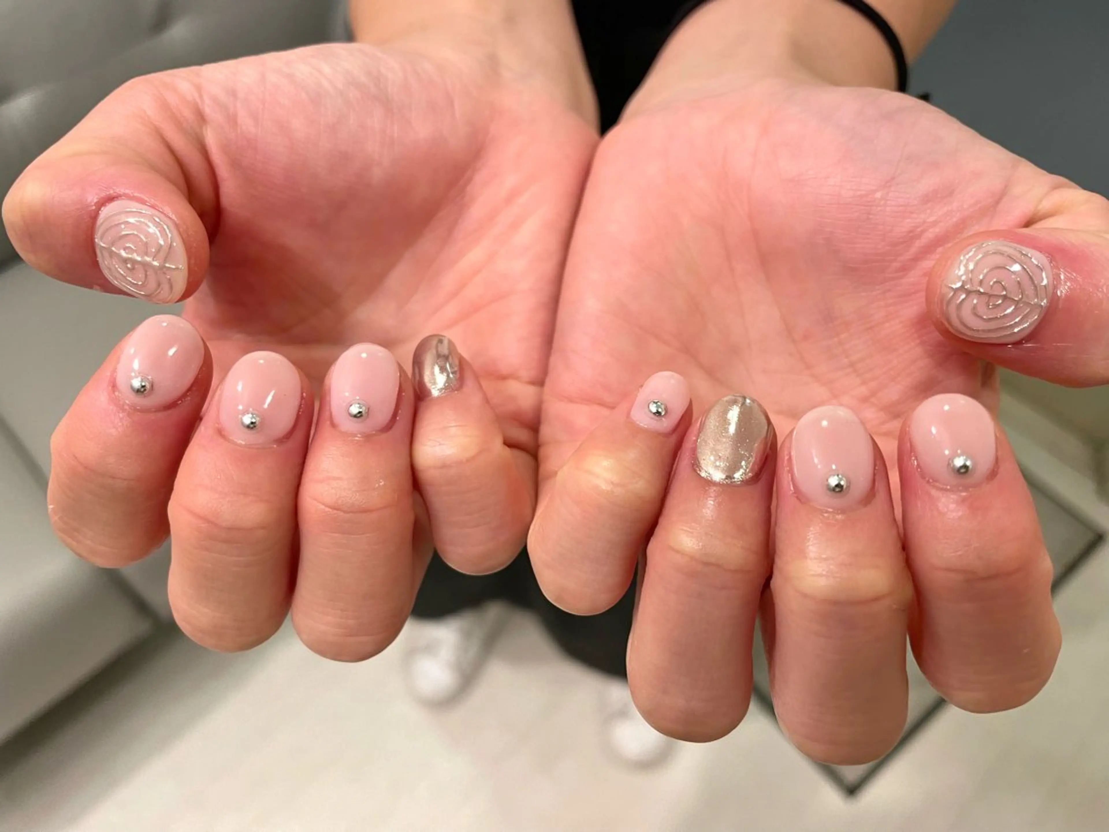 ネイル ニュアンスネイル haruka. nailsTOKYOのネイルデザイン