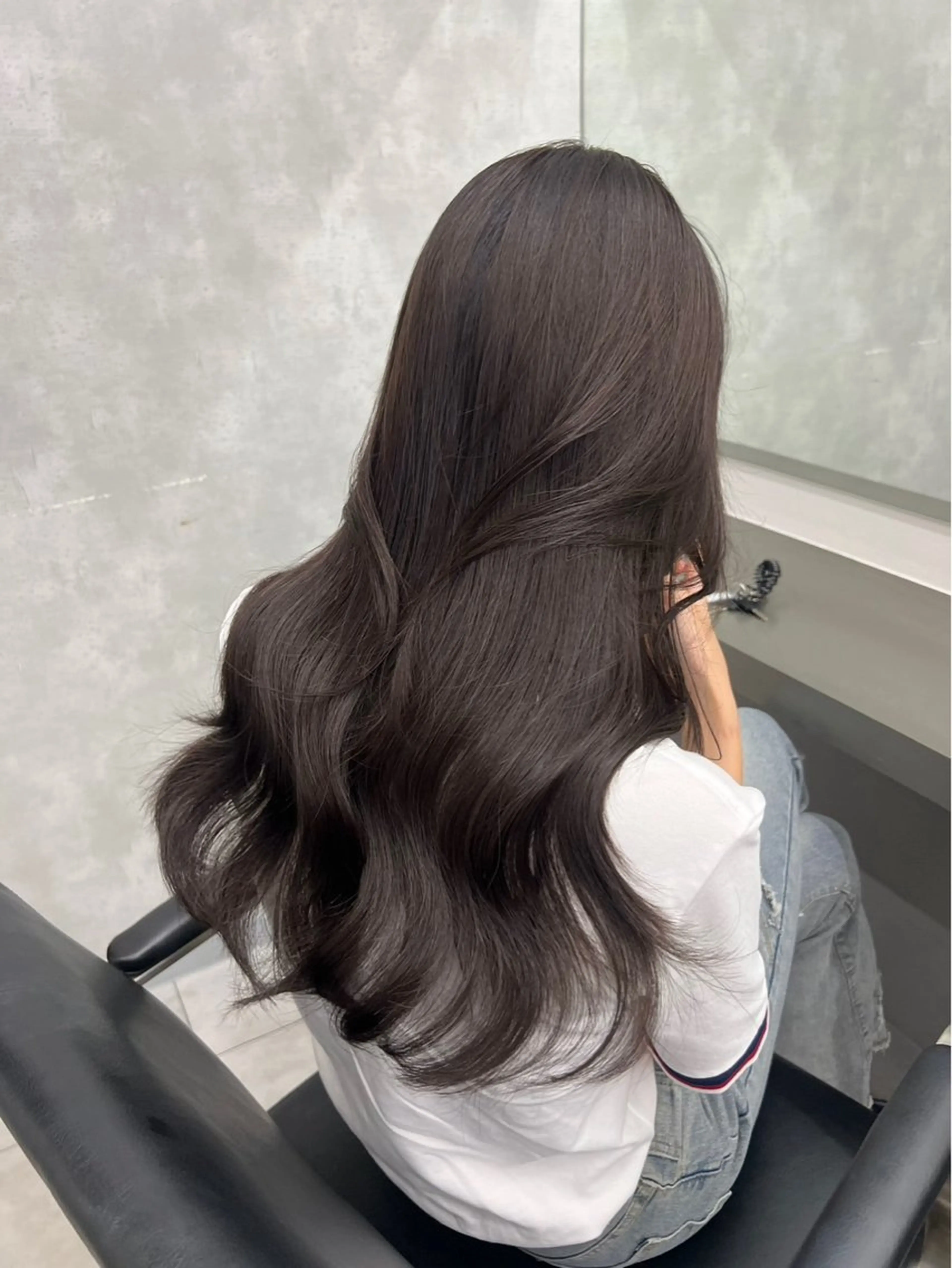 ロング カラー ヘアアレンジ 大崎 優菜のその他イメージ