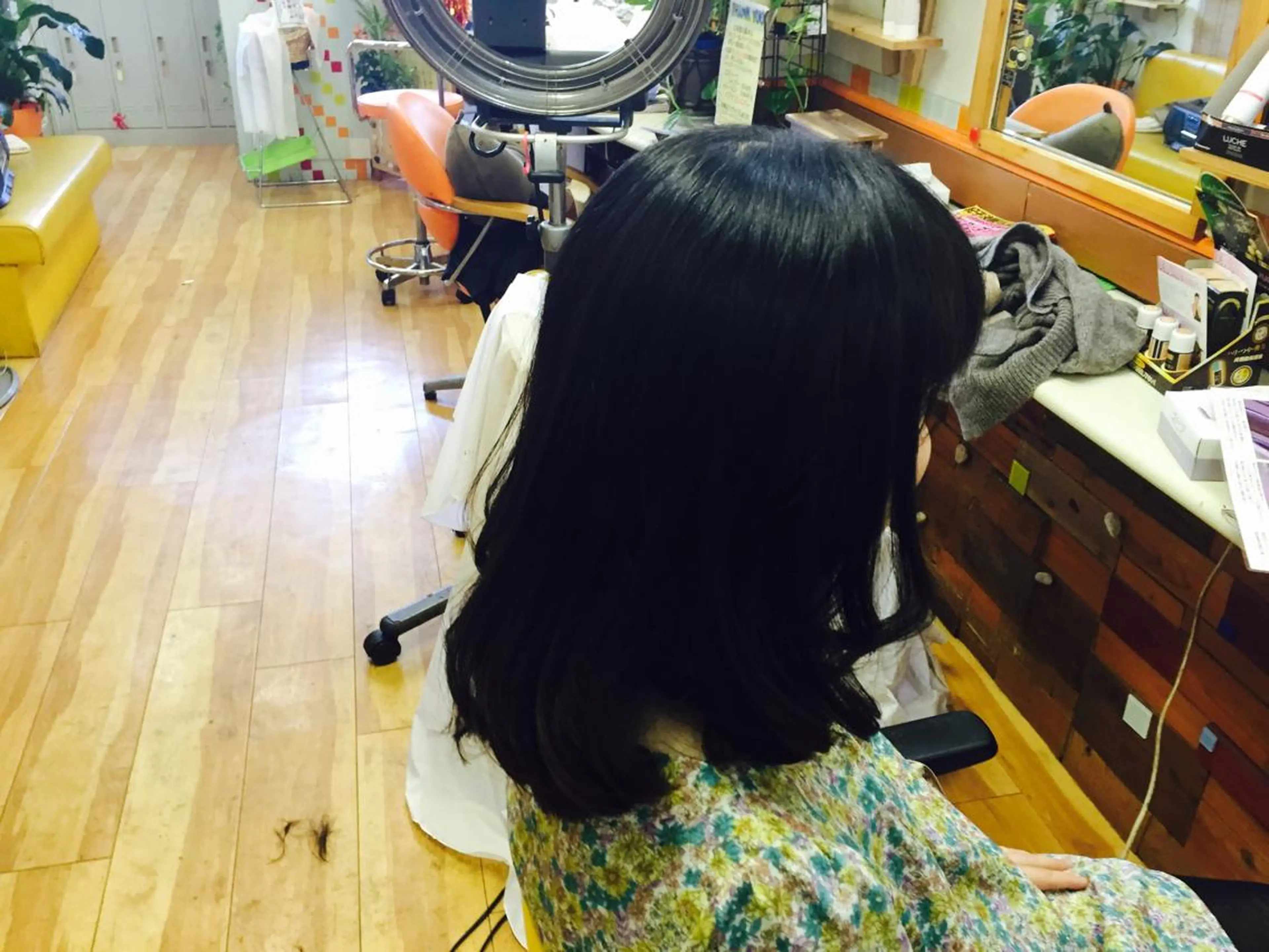 🔶ナチュラルストレート+カット+ダメージ防止トリートメント　🙆‍♀️金曜日このメニュー10%🈹引の写真