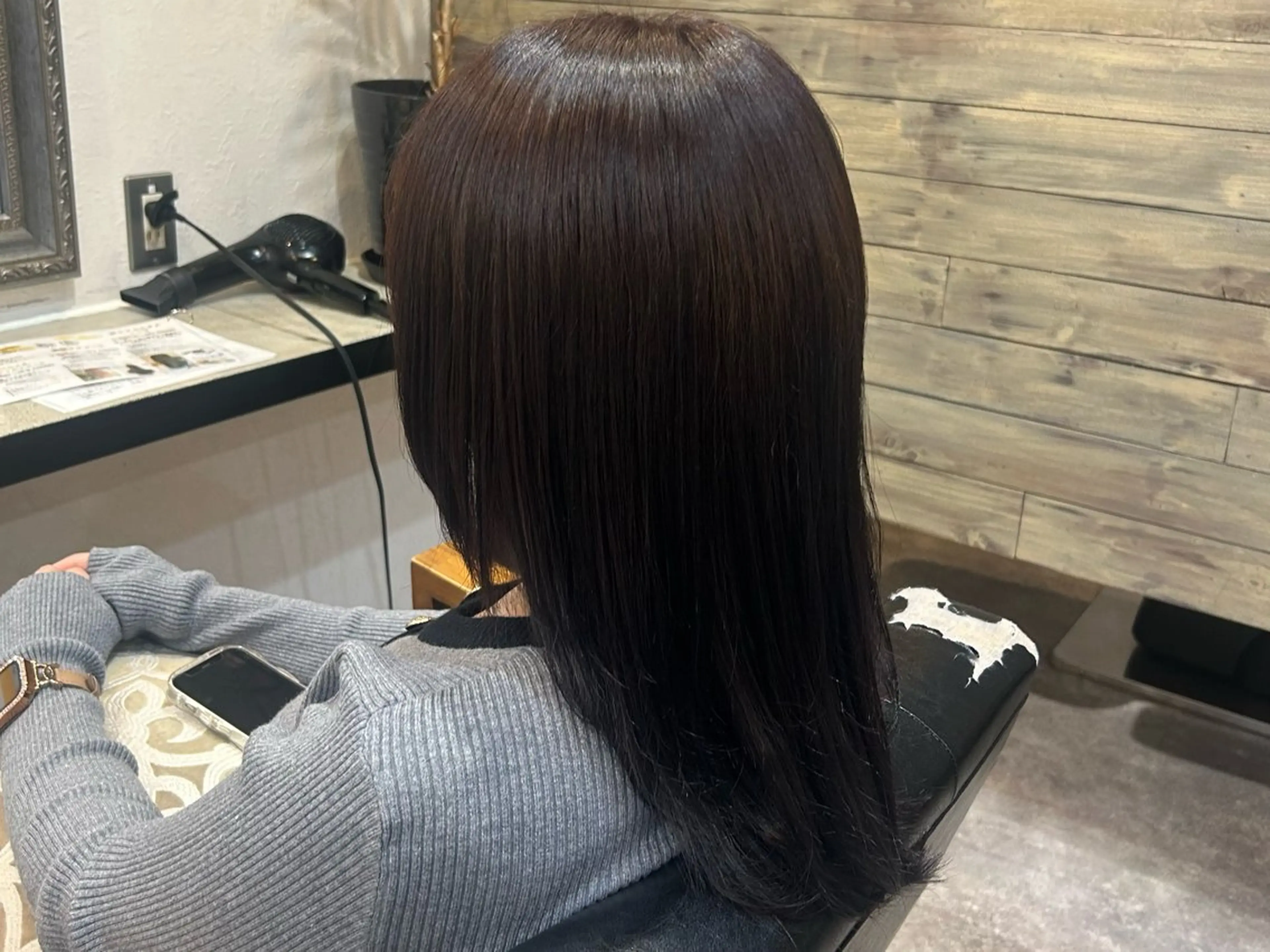セミロング カラー 鈴木 杏奈のヘアスタイル