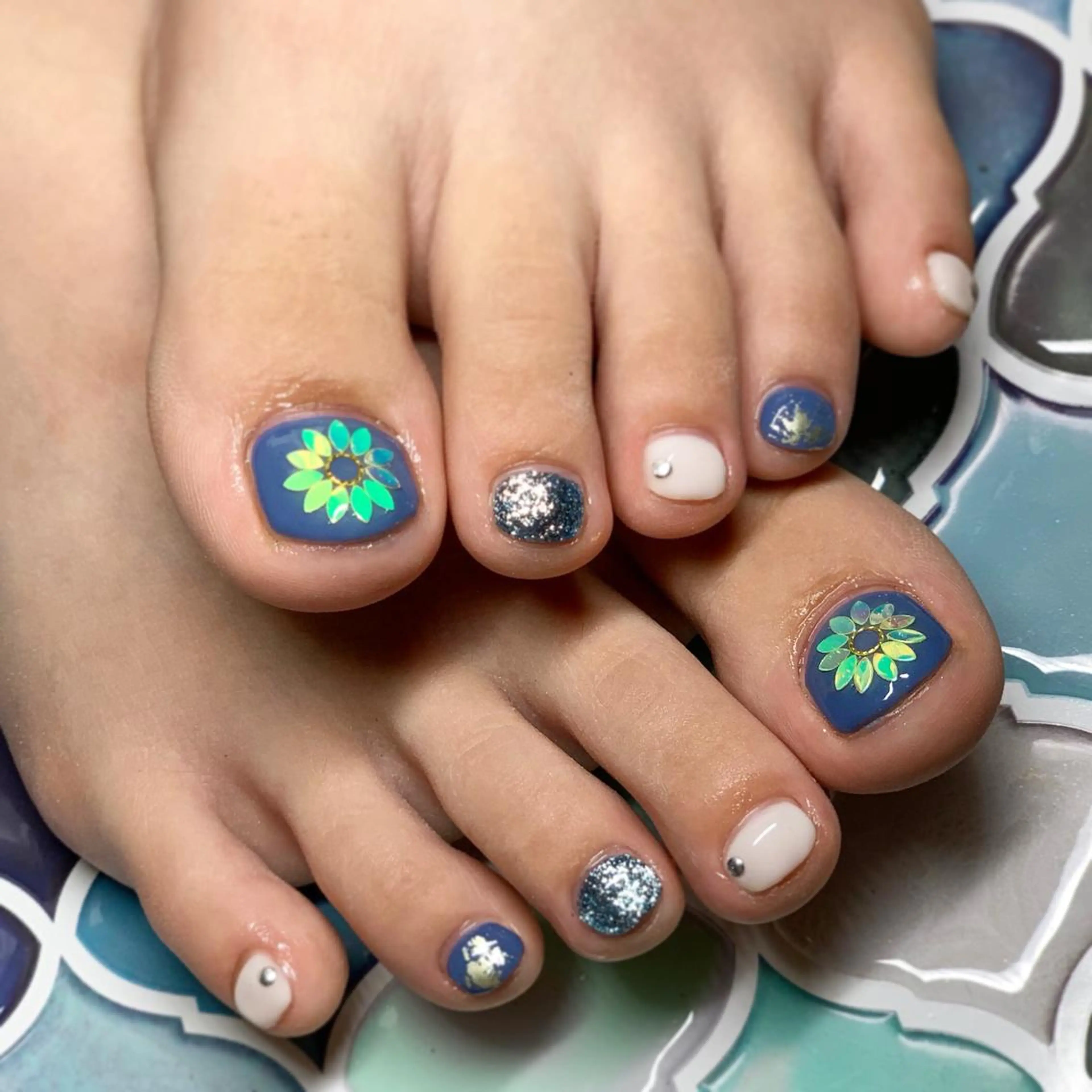 ネイル S. JEWELのネイルデザイン