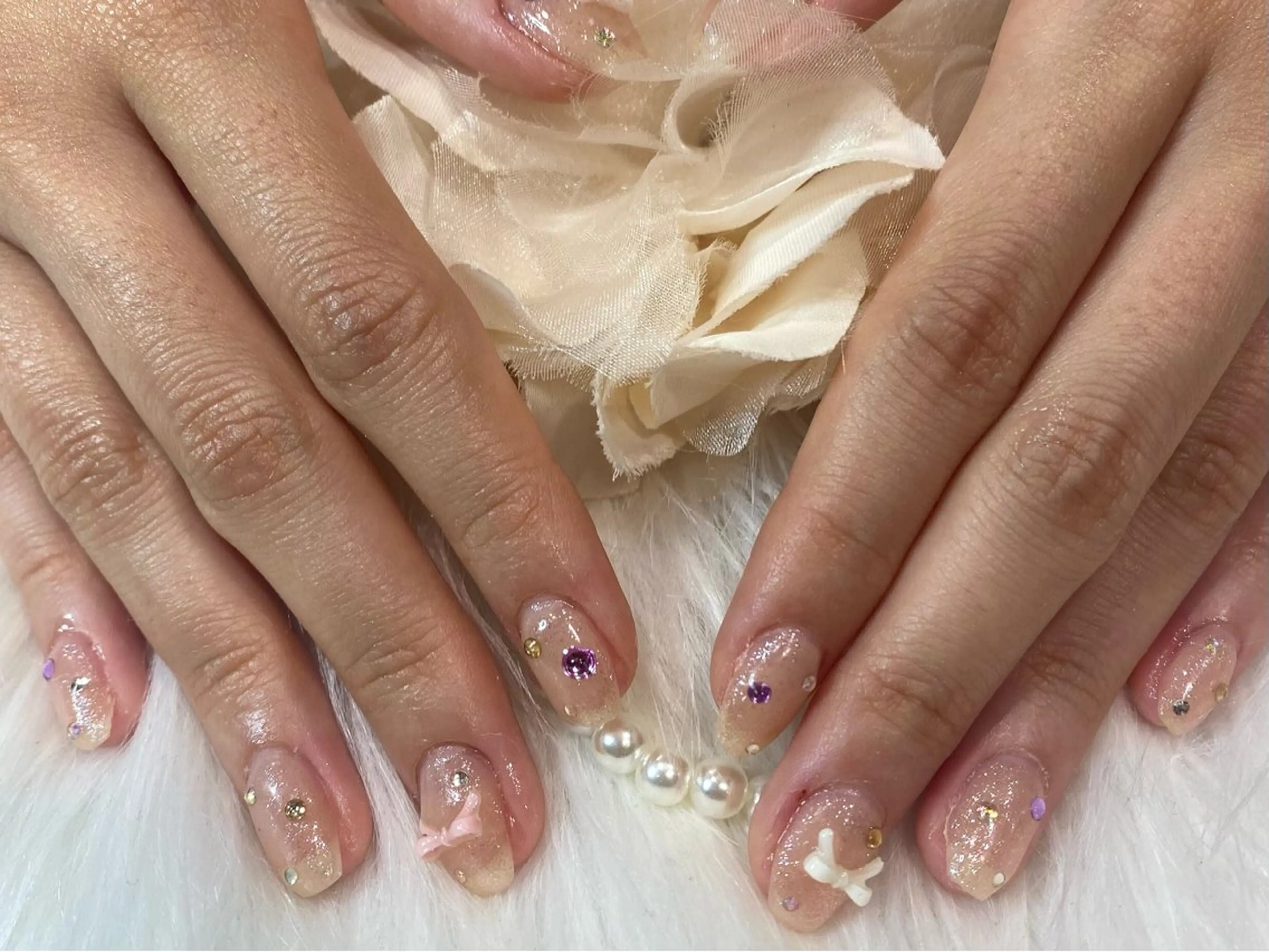 ネイル キラキラネイル シンプルネイル FREEME 🌼アビのネイルデザイン