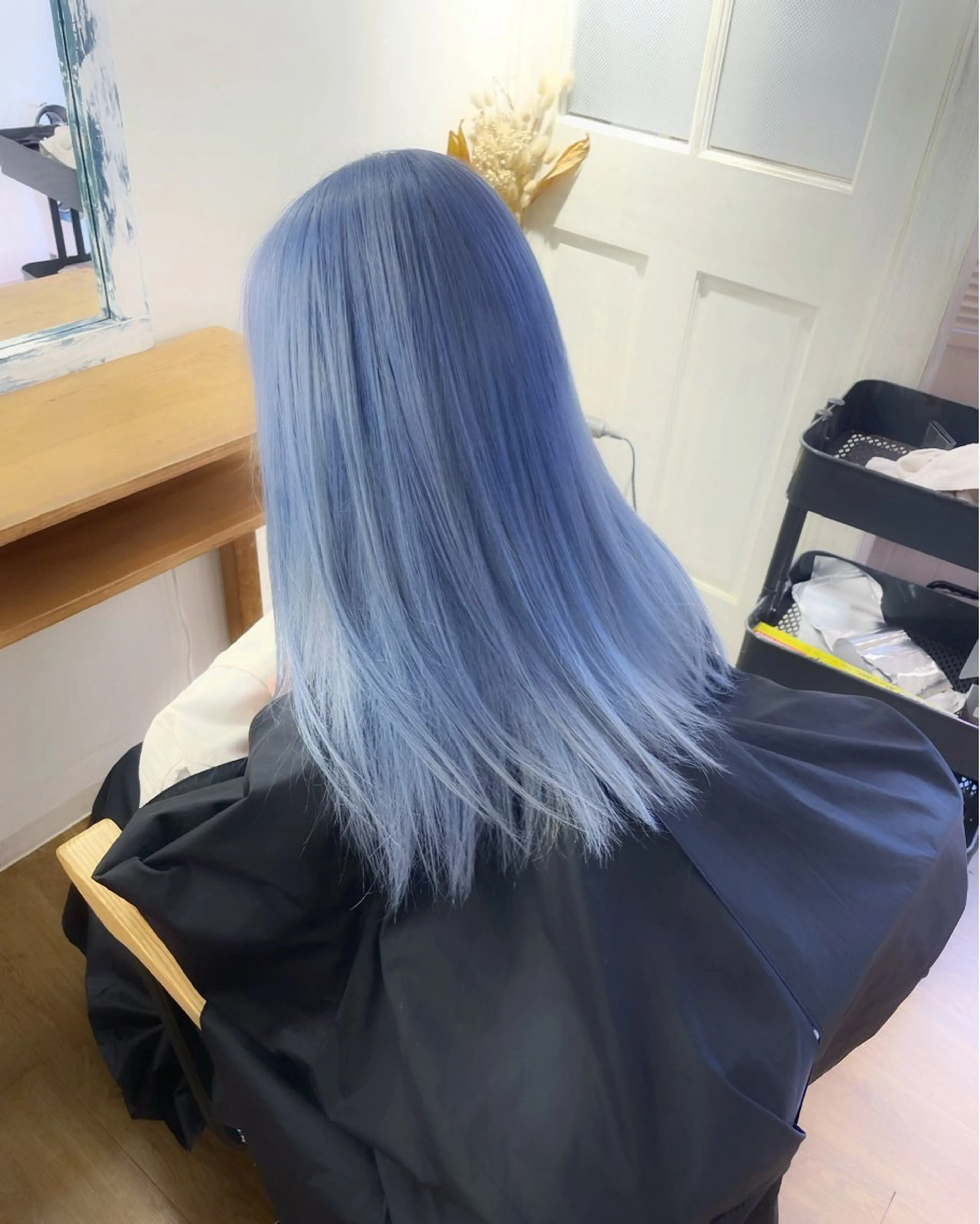 ロング カラー かわさき ともやのヘアスタイル