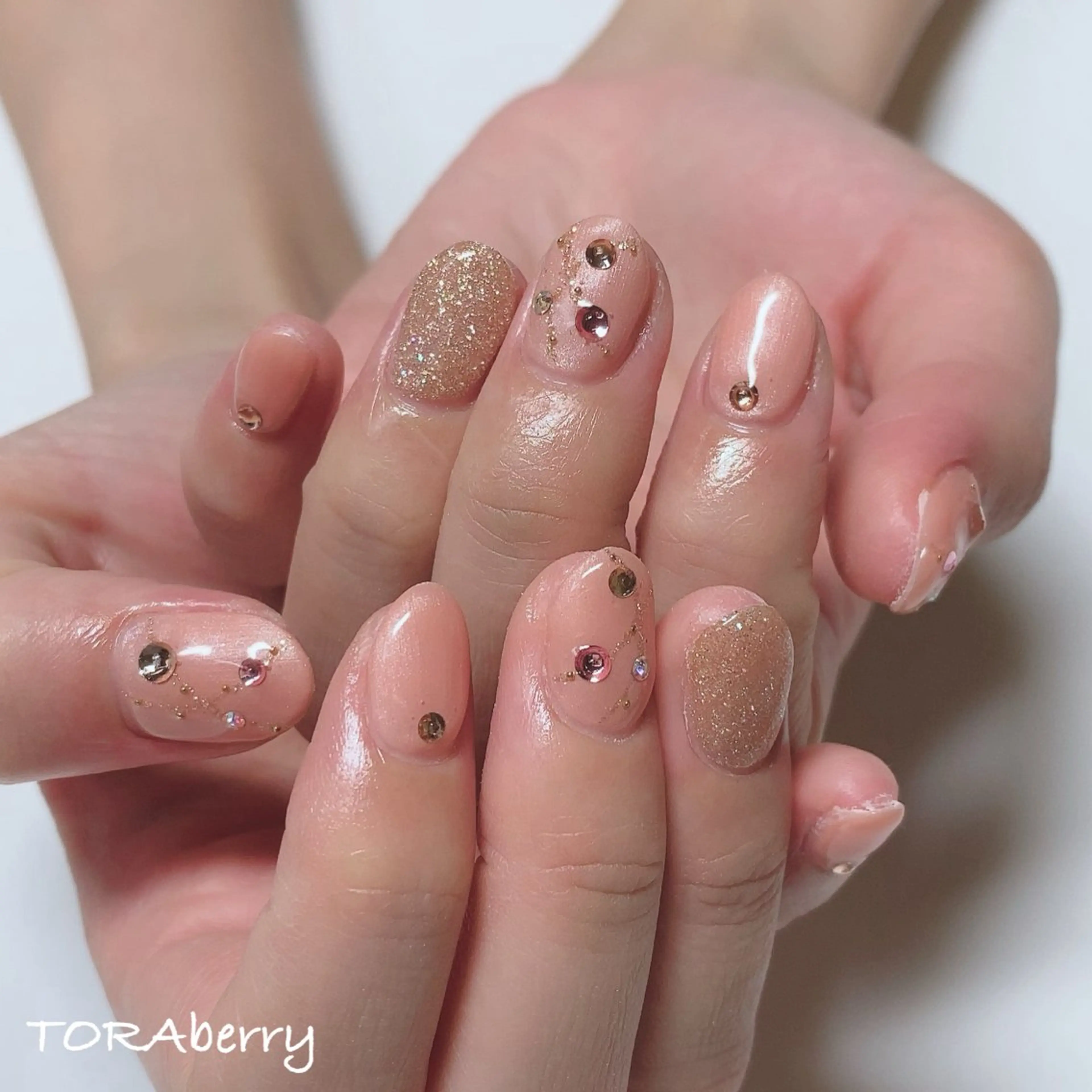 ネイル ハンドネイル ネイリスト なつみのネイルデザイン