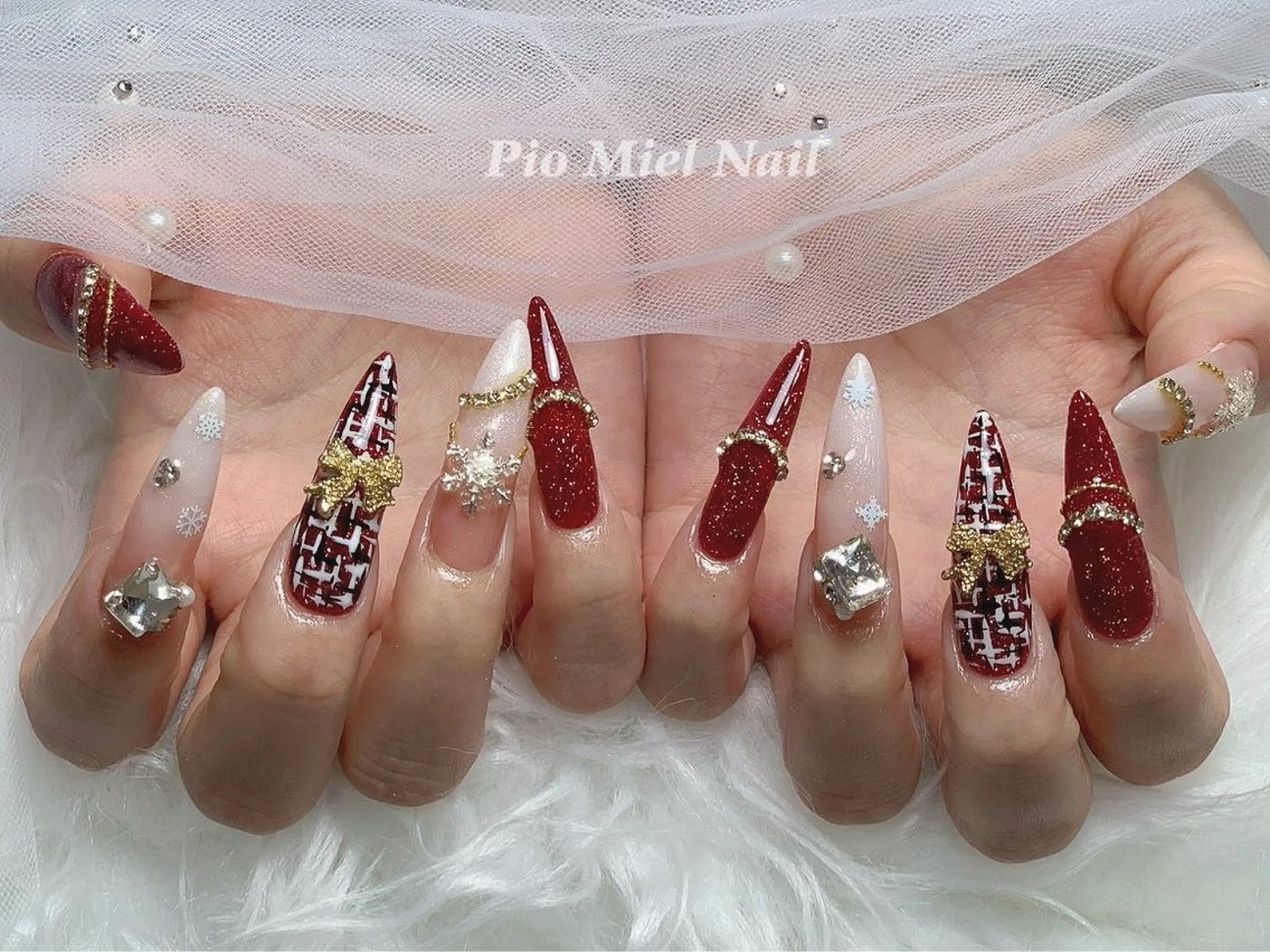 ネイル ボルドー フレンチネイル 韓国ネイル ニュアンスネイル ワンカラーネイル ハンドネイル HANA 長さだしのネイルデザイン