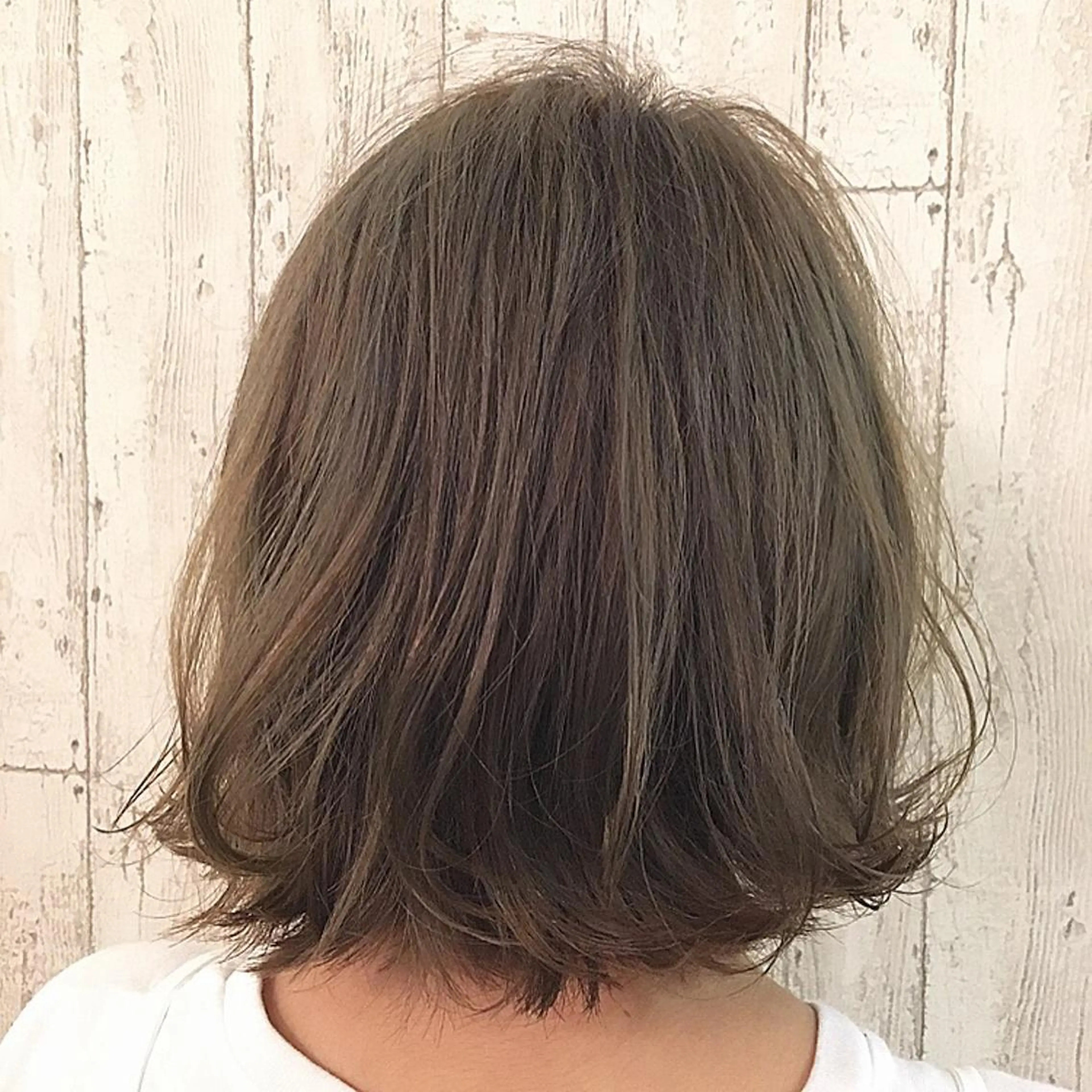 ミディアム カラー ベージュカラー ブリーチ ケアブリーチ フォギーベージュ RUMéL 🌙YUIのマツエク・マツパデザイン