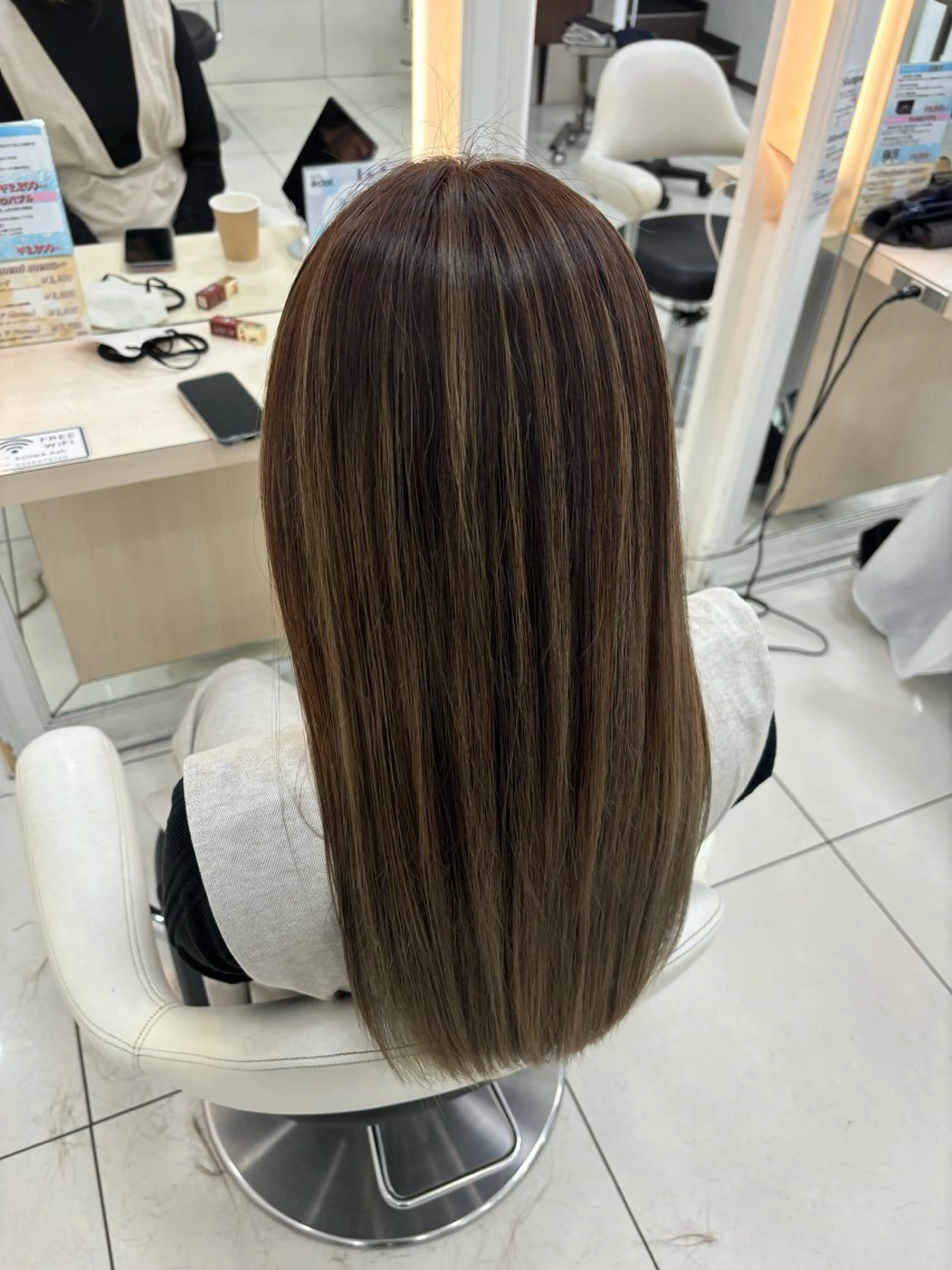 ロング カラー ヘアカラー 🫧髪質改善カラー ハセベ🫧のヘアスタイル