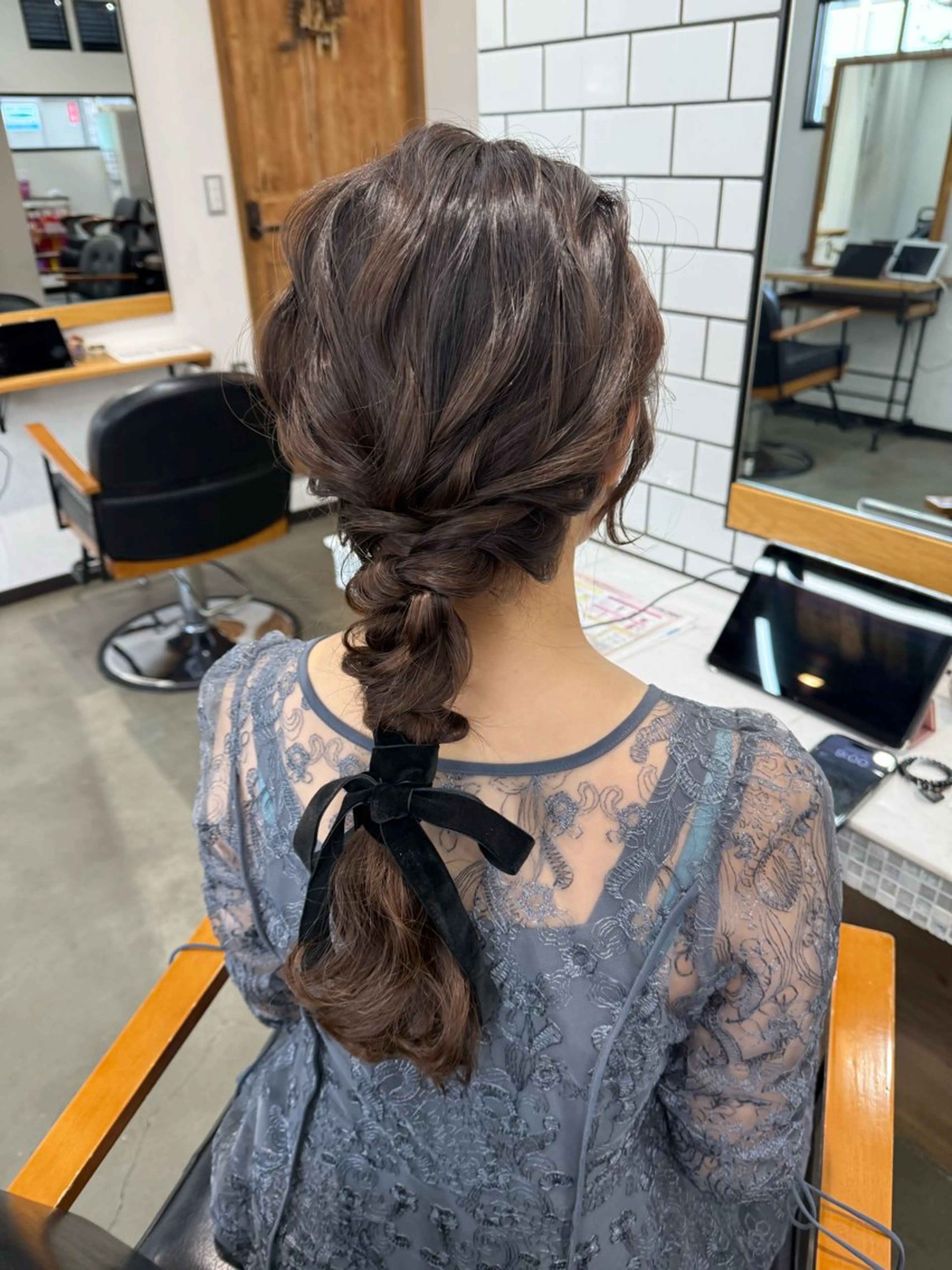 ロング ヘアセット くすみベージュカラー 🪻HARUKAのヘアスタイル