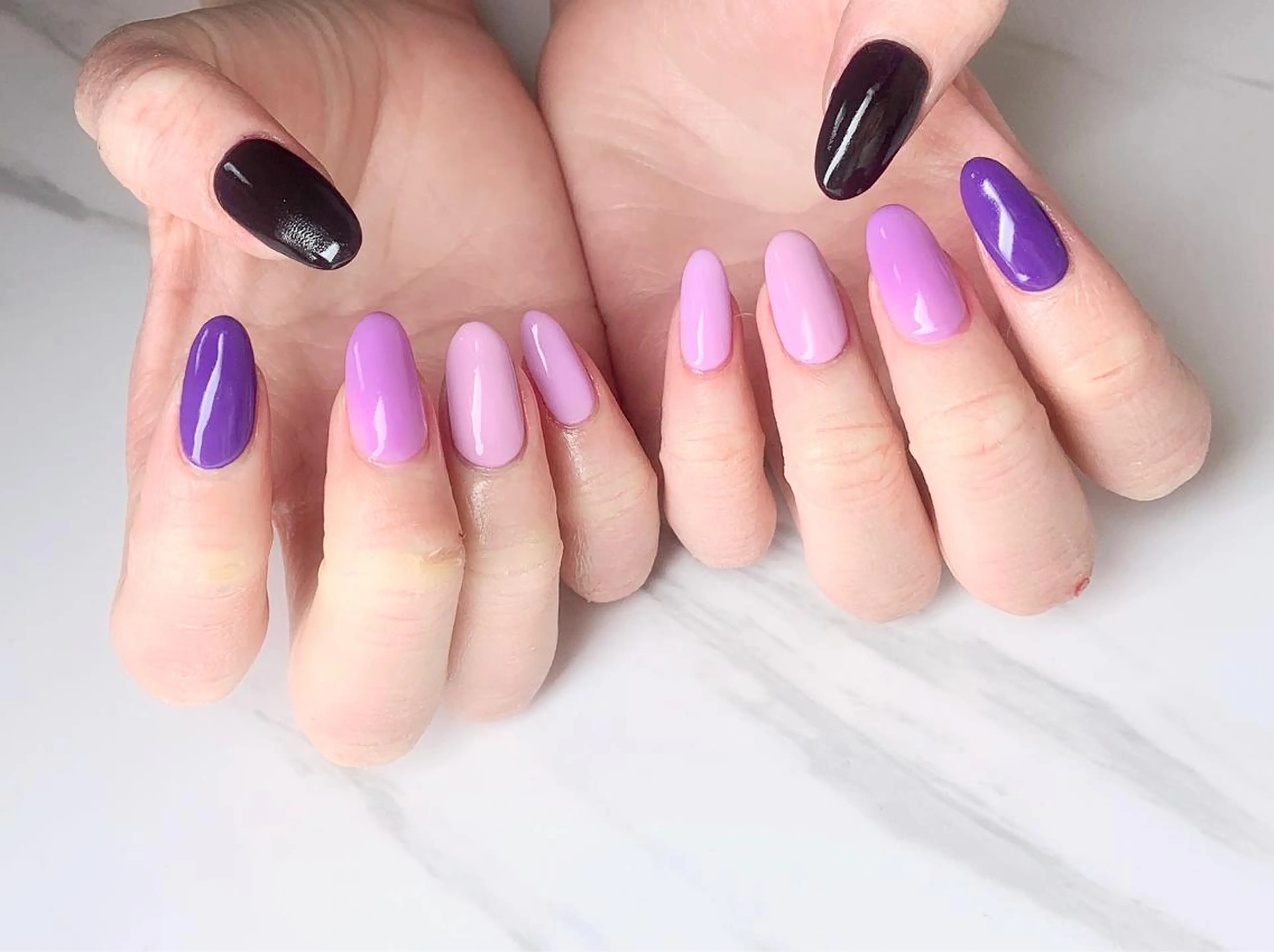 ネイル グラデーション ワンカラーネイル ネイリスト シンのネイルデザイン