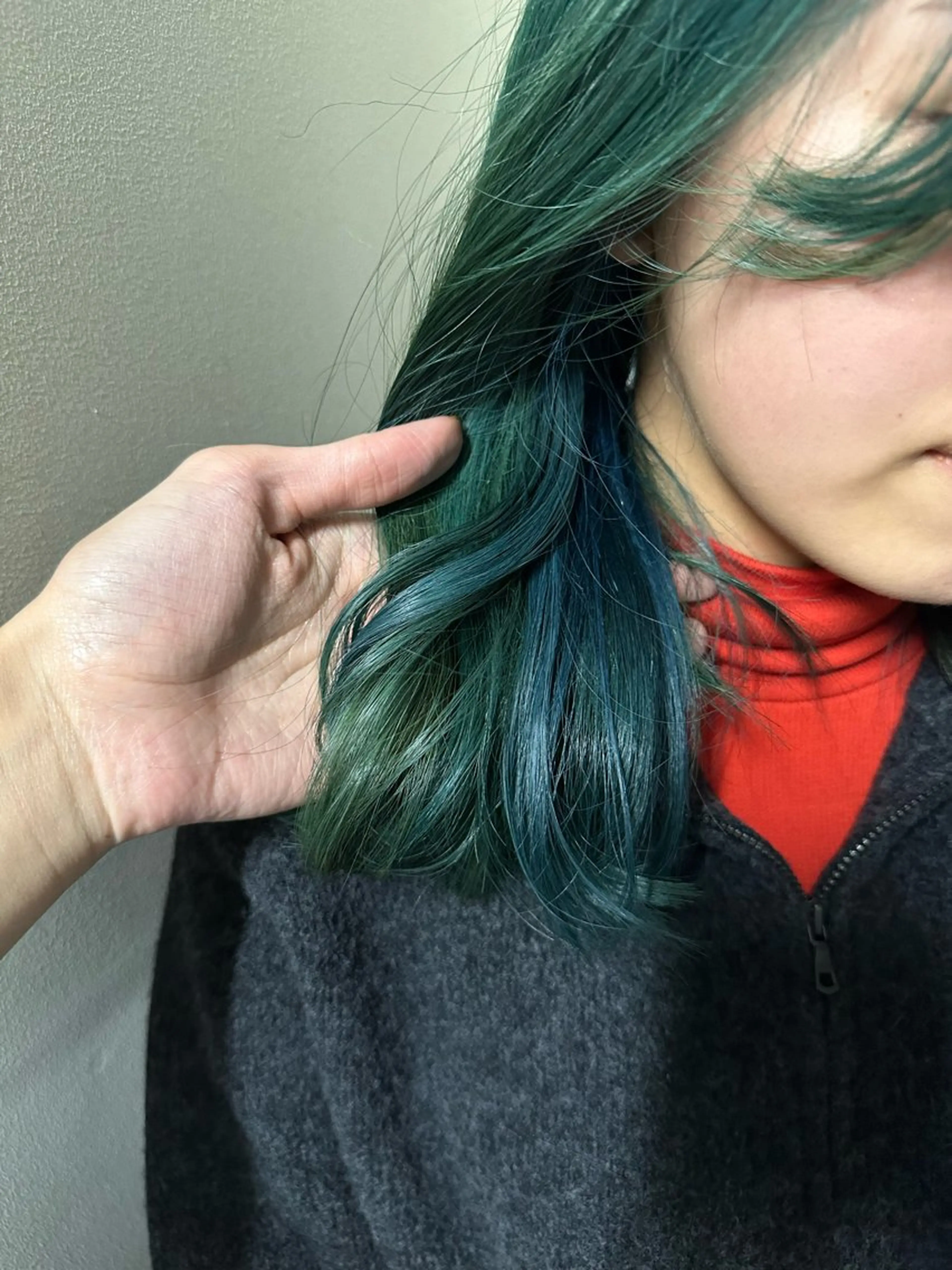 ミディアム カラー ブリーチ ケアブリーチ イヤリングカラー カット ヘアカラー トリートメント 平日オススメ✨ プチプラ✨山下のヘアスタイル