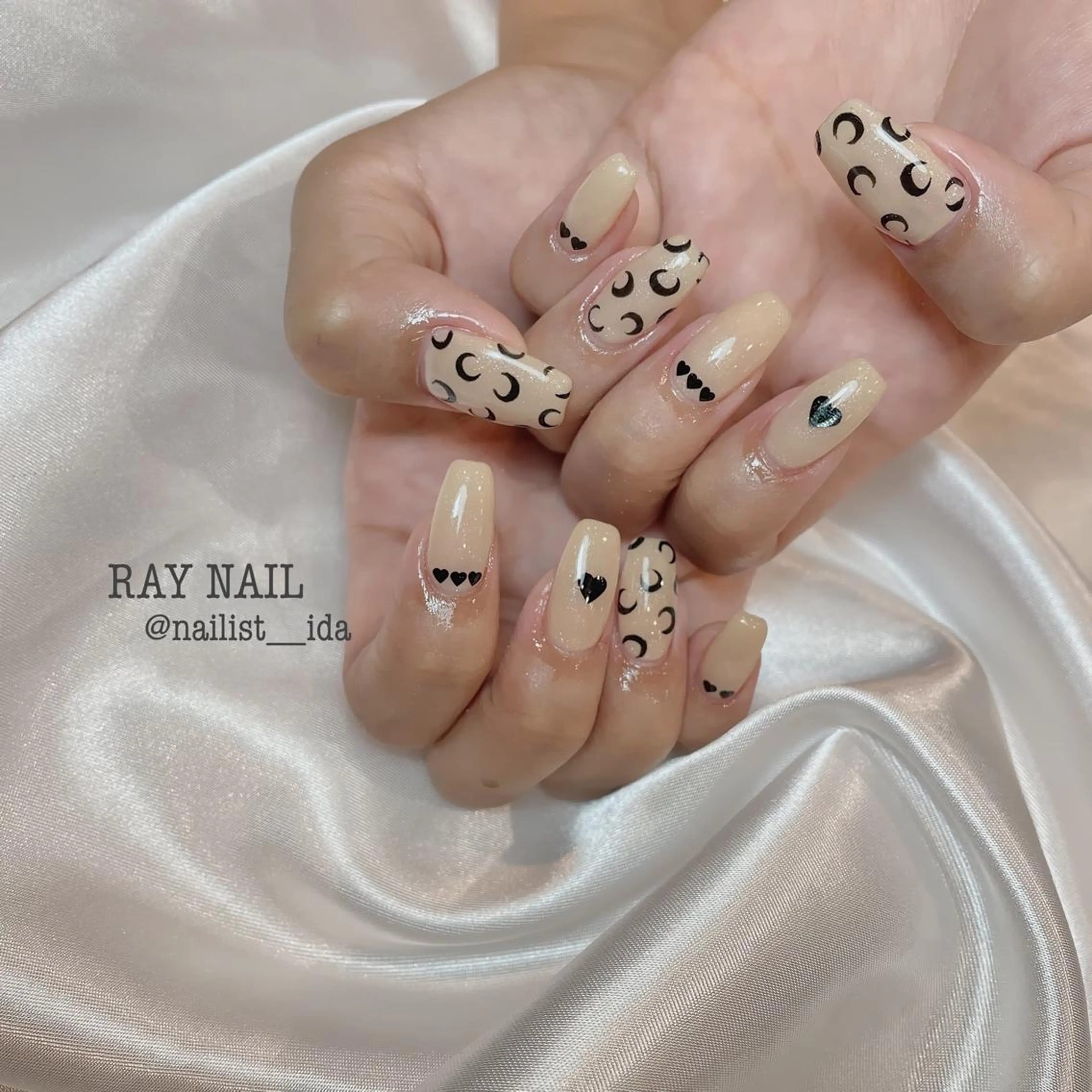 ネイル ハンドネイル Arowa 伊田のネイルデザイン