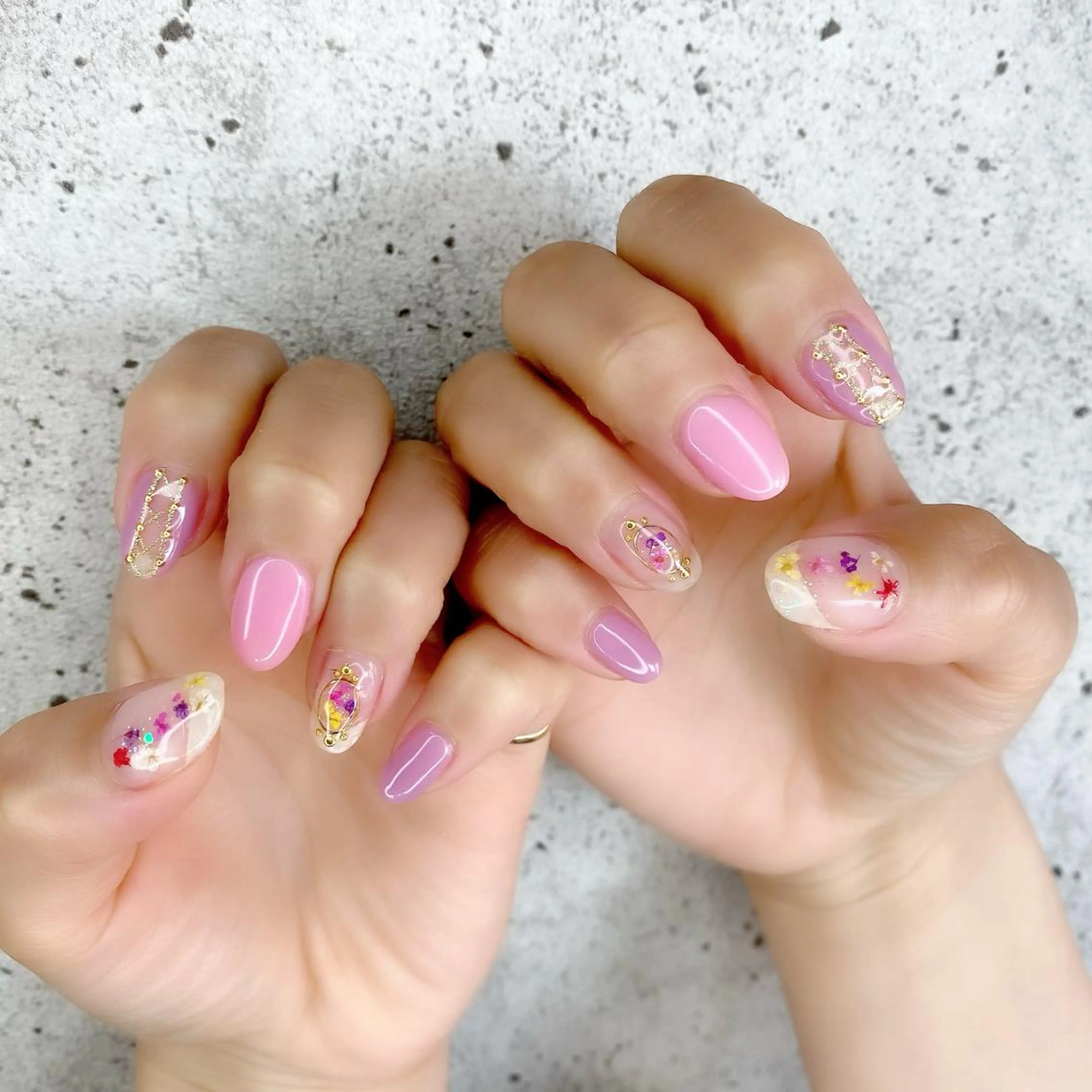 ミディアム カラー パーマ ヘアアレンジ メンズ キッズ ネイル マツエク・マツパ ハンドネイル Salon Ｋのネイルデザイン