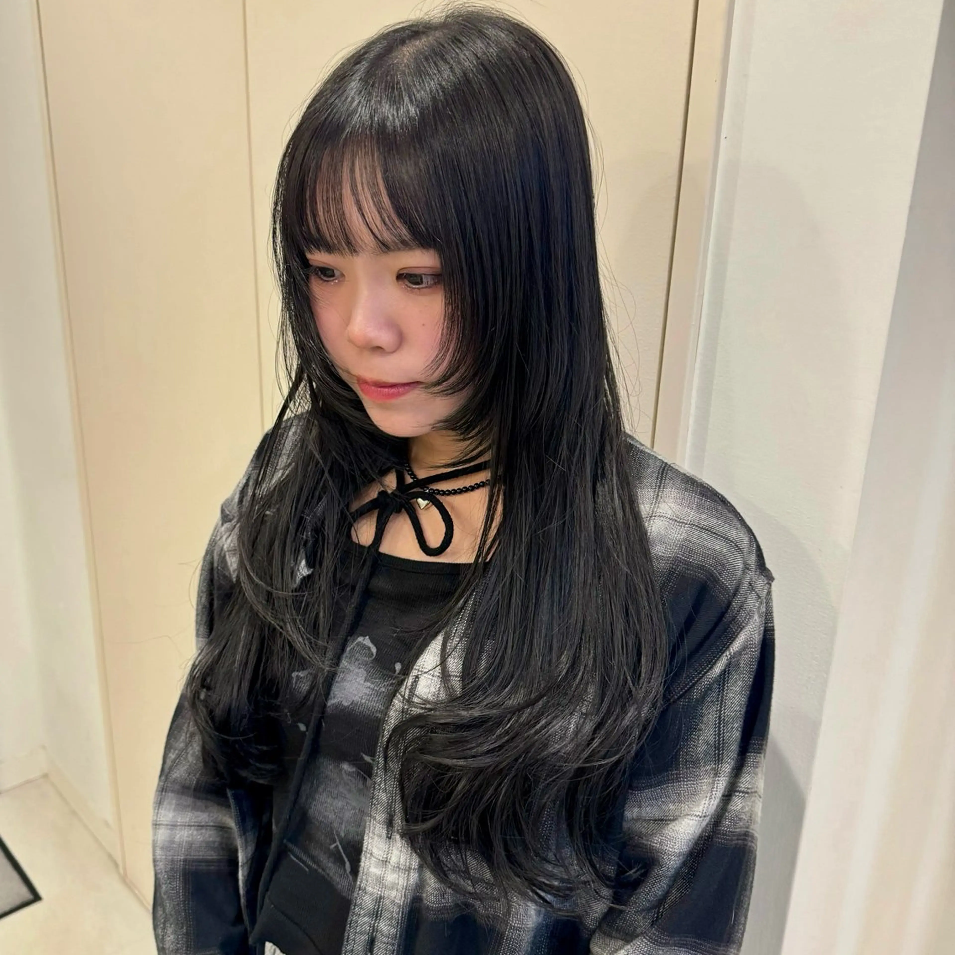 ロング カラー カット ヘアカラー 松木 花鈴のヘアスタイル