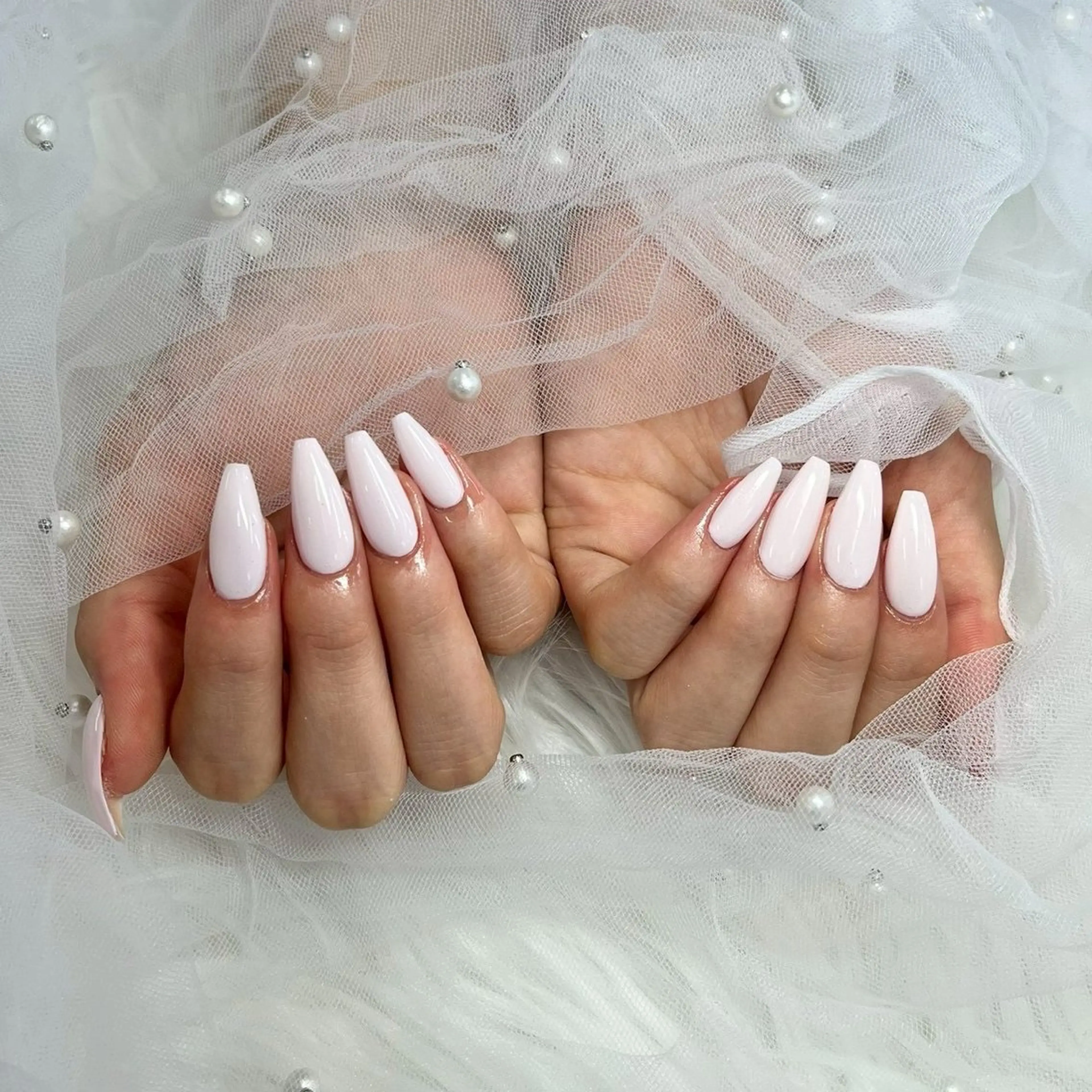 セミロング ハンドネイル EmaNail ICHIKAのネイルデザイン