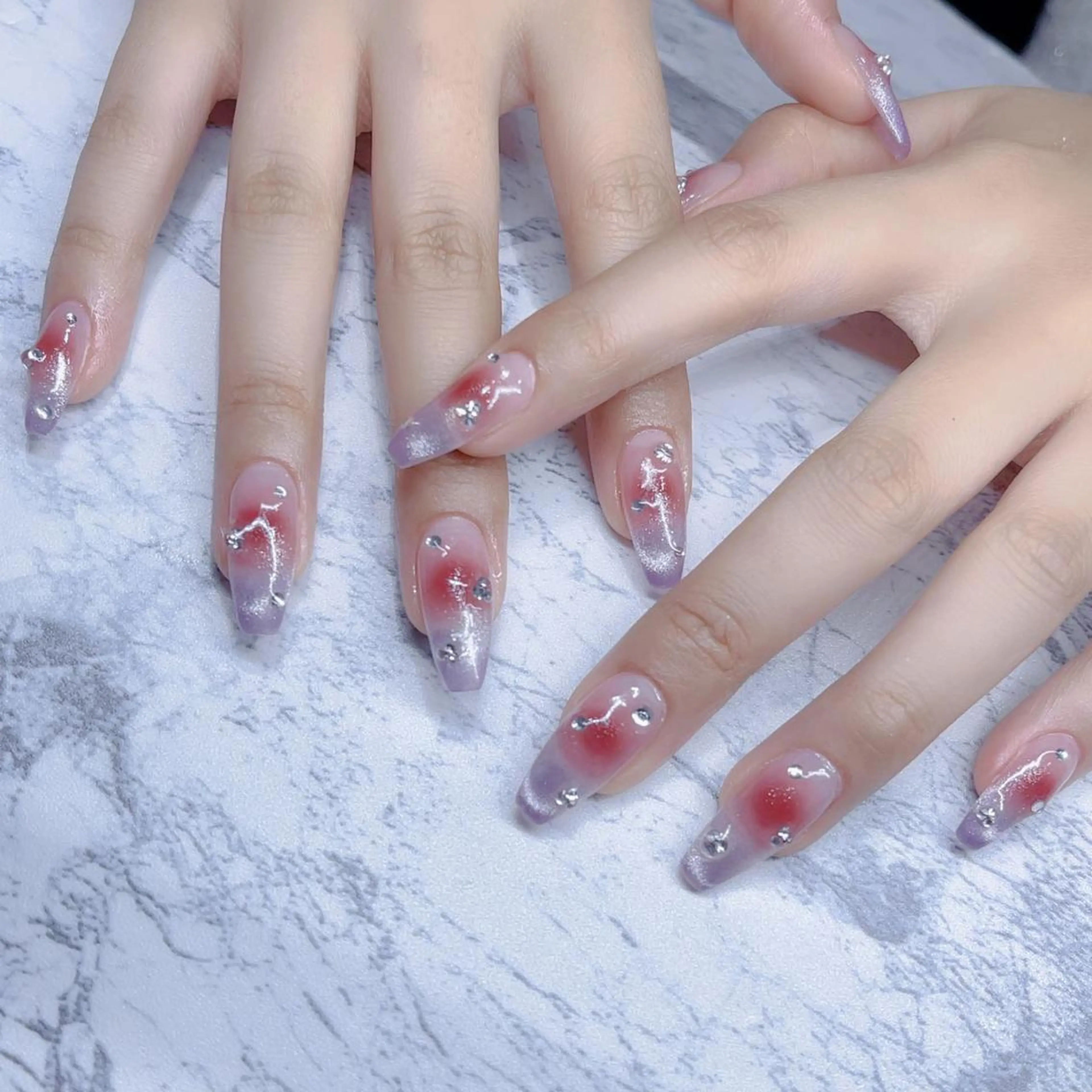 ネイル Queens ciciのネイルデザイン