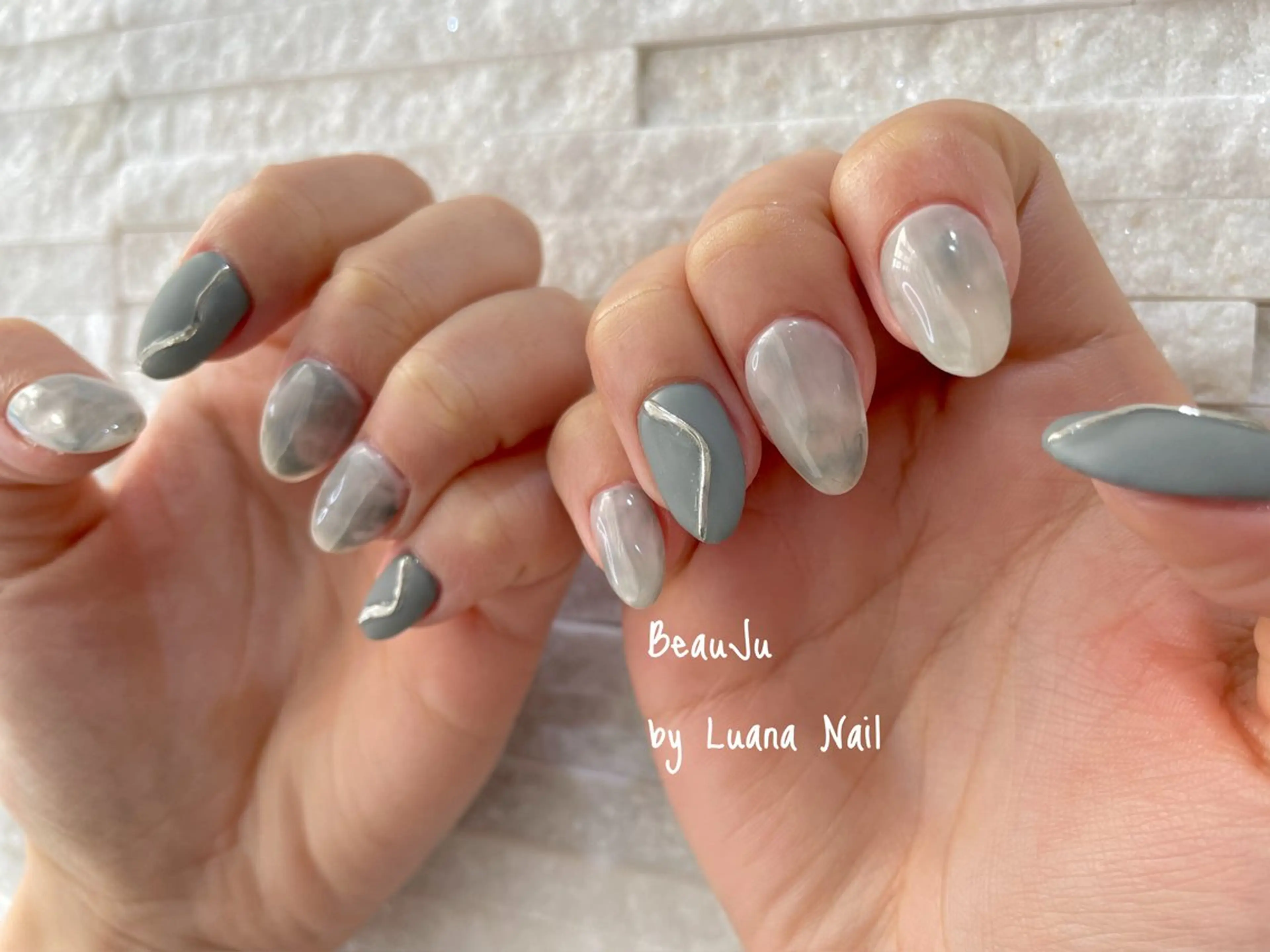ネイル ミラーネイル ハンドネイル BeauJu by Luana Nailのネイルデザイン