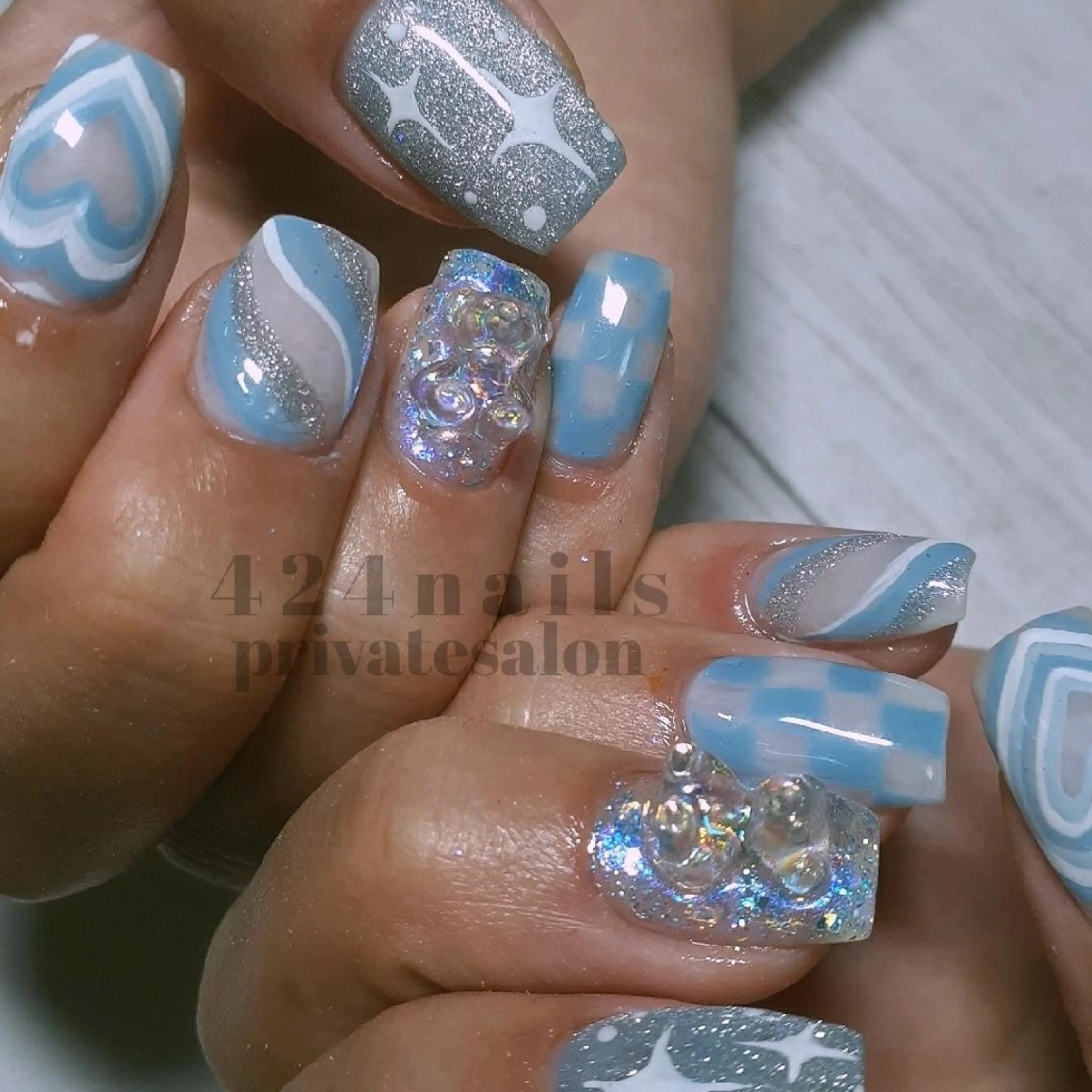 ネイル 424 nailsのネイルデザイン