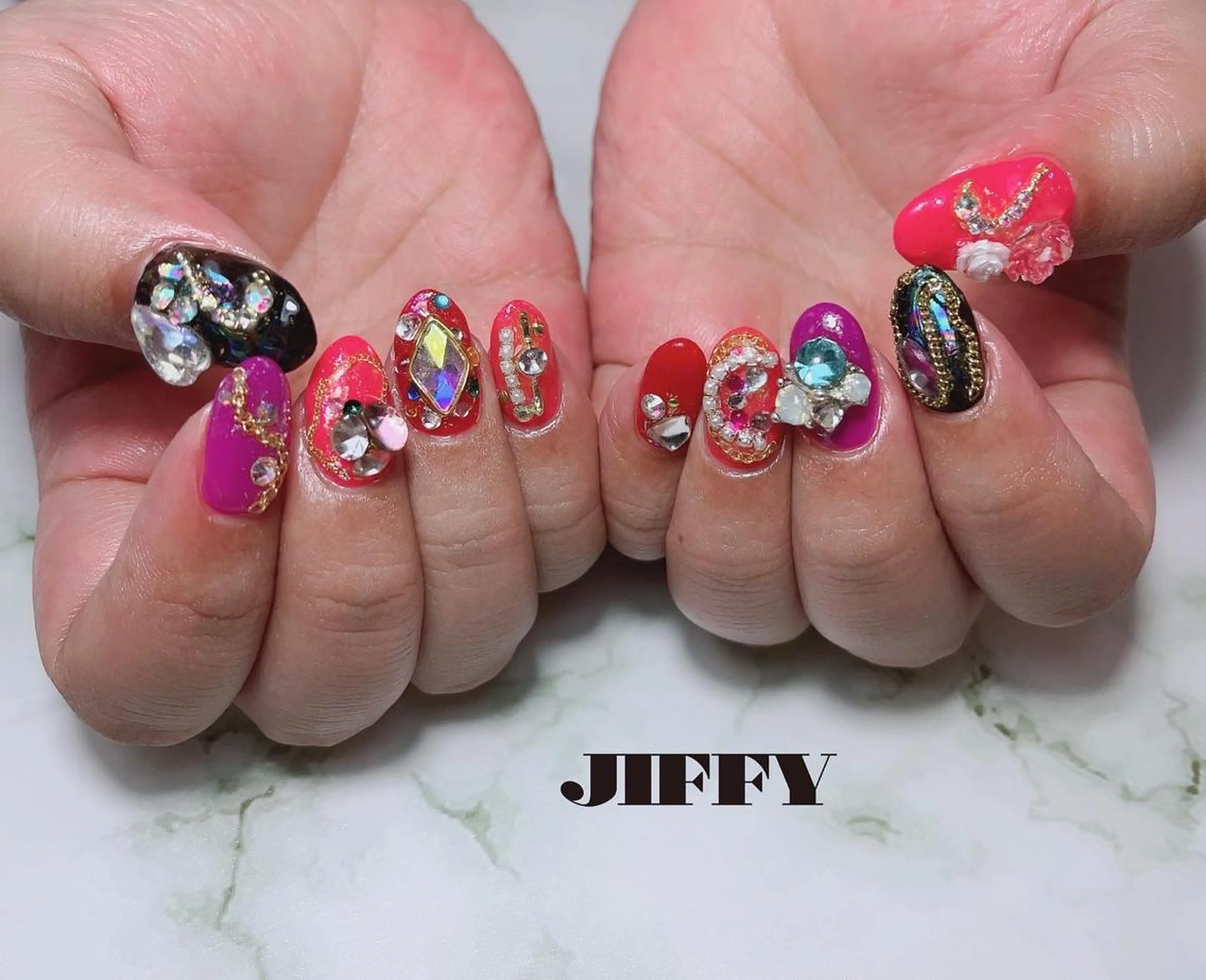 ネイル JIFFY nailstudioのネイルデザイン