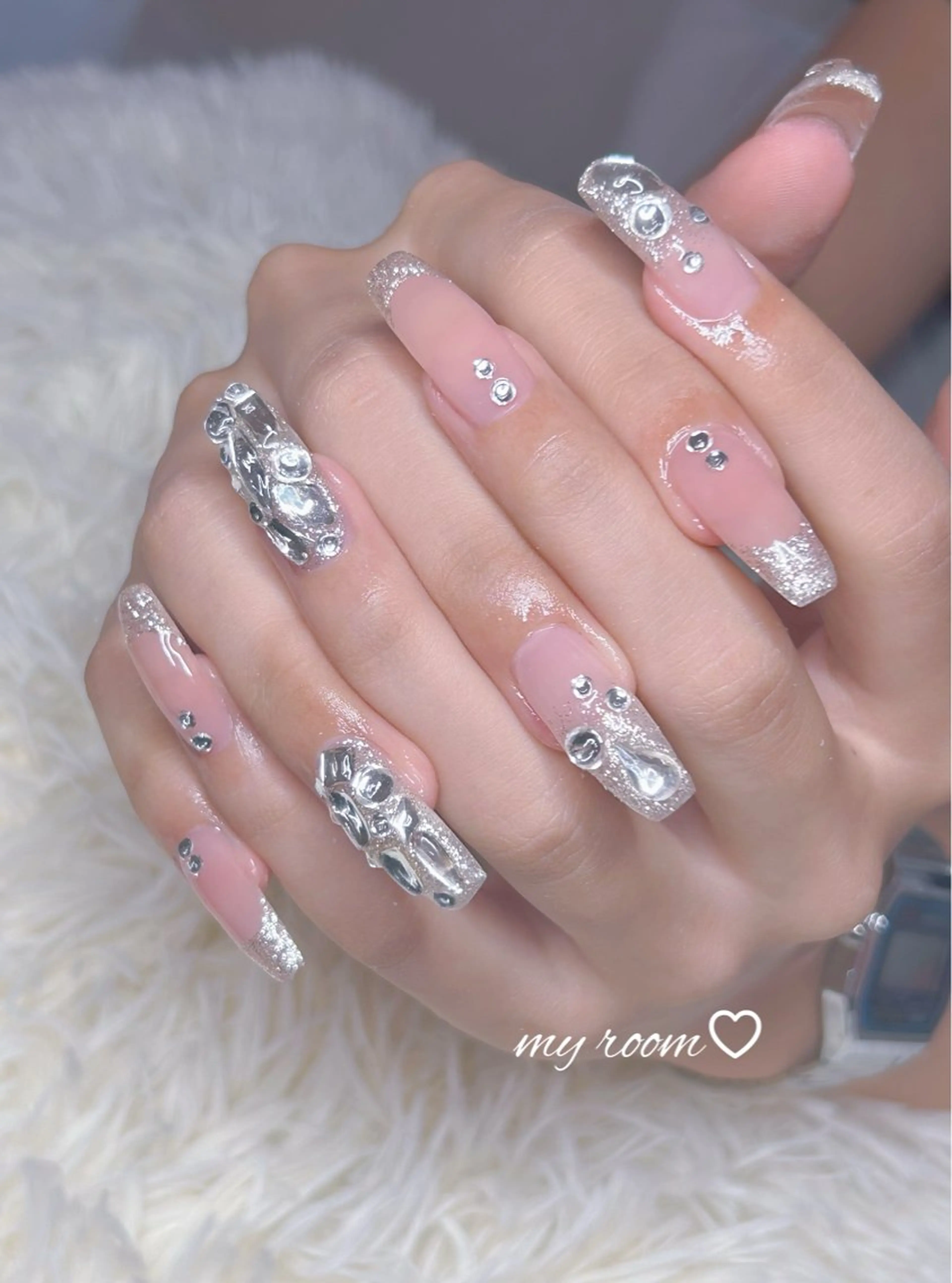 ネイル うるま市サロン Yuko Izawaのネイルデザイン