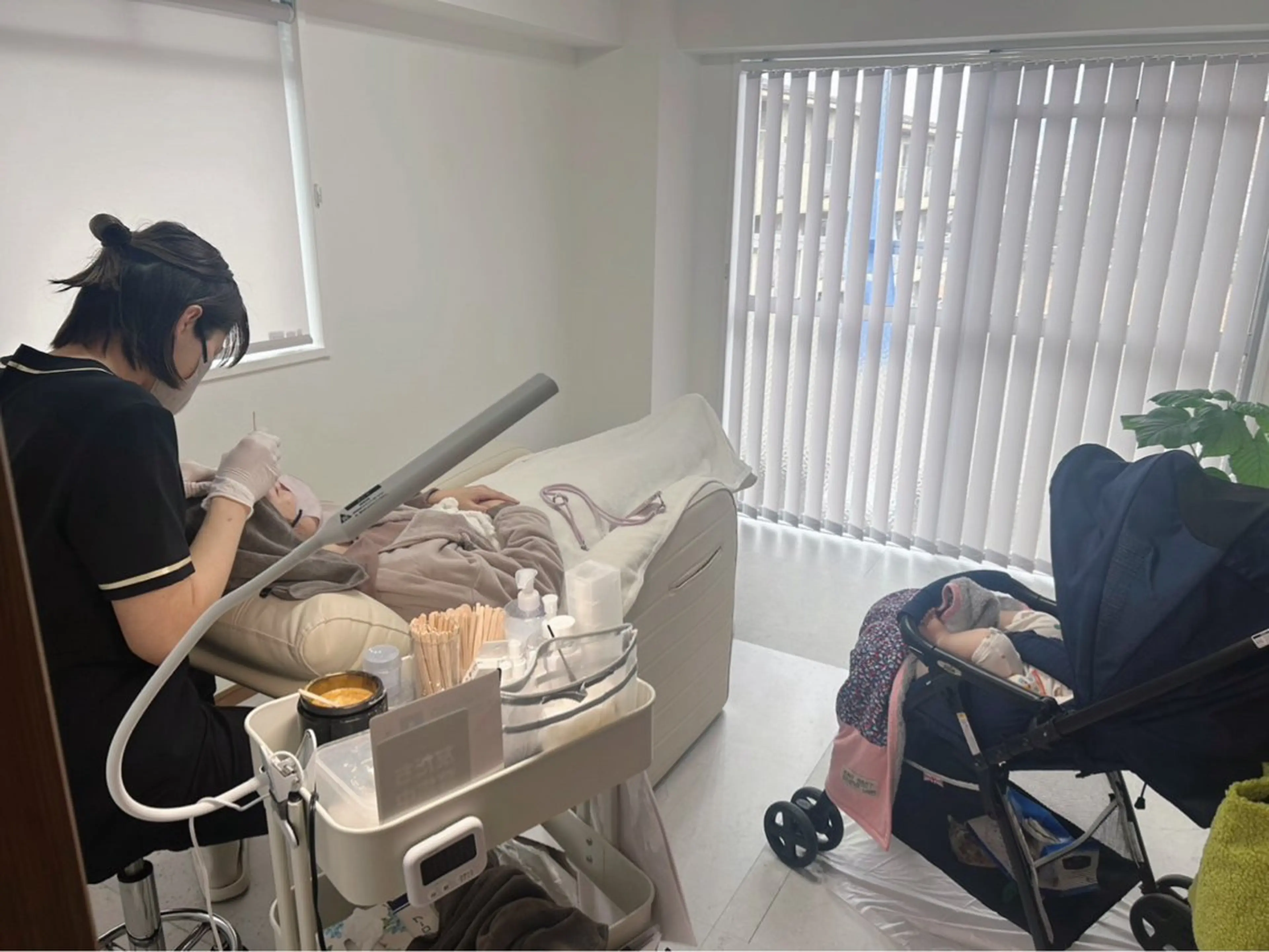 アイブロウ アイブロウ33 White33久留米のマツエク・マツパデザイン