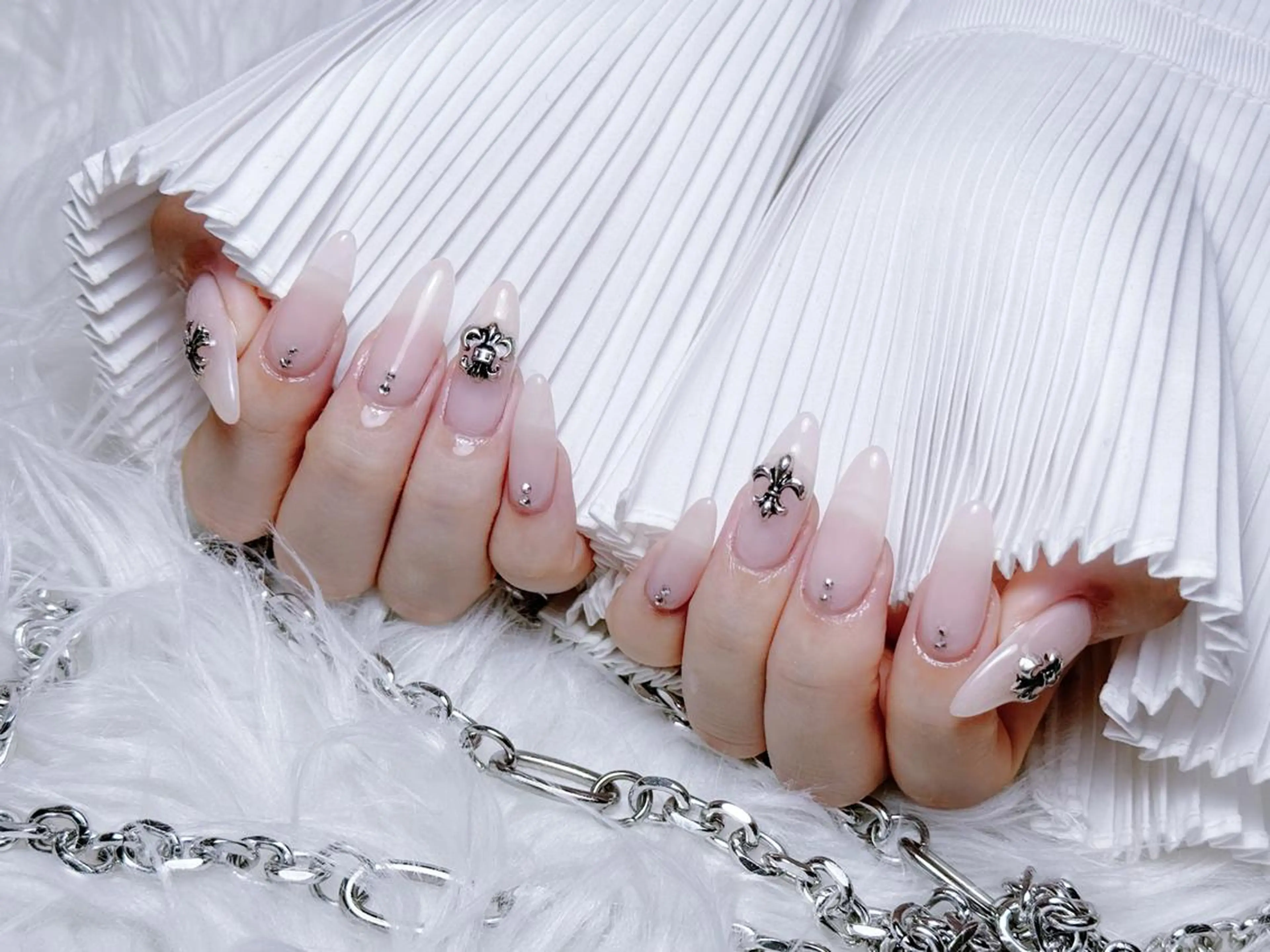 ネイル ハンドネイル 🩵Yun nail Salon 🩵のネイルデザイン