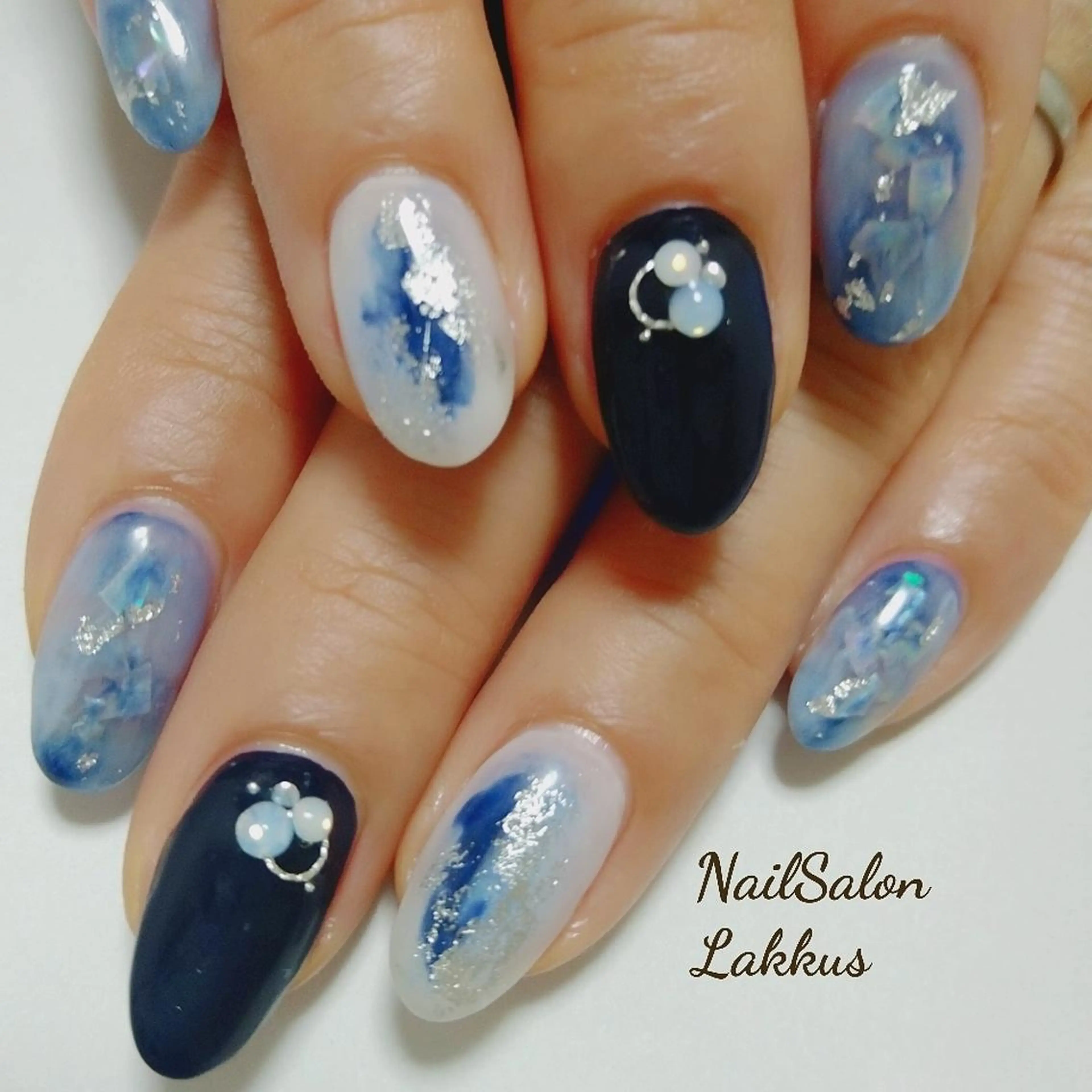 ネイル Lakkus N－Aのネイルデザイン