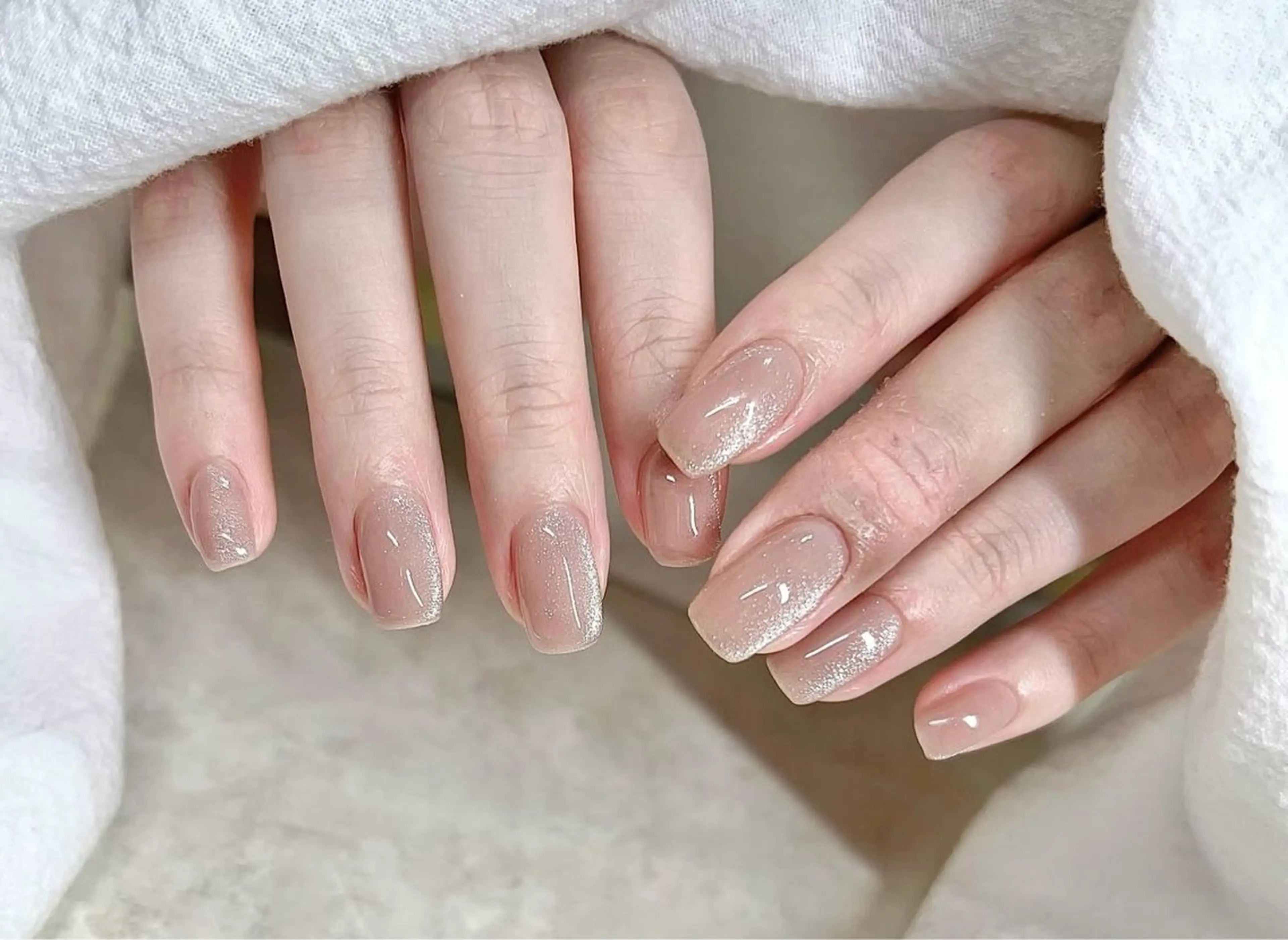 ネイル アートネイル オーロラネイル チークネイル フレンチネイル ガラスフレンチ 🎀YooLi Nail salonのネイルデザイン
