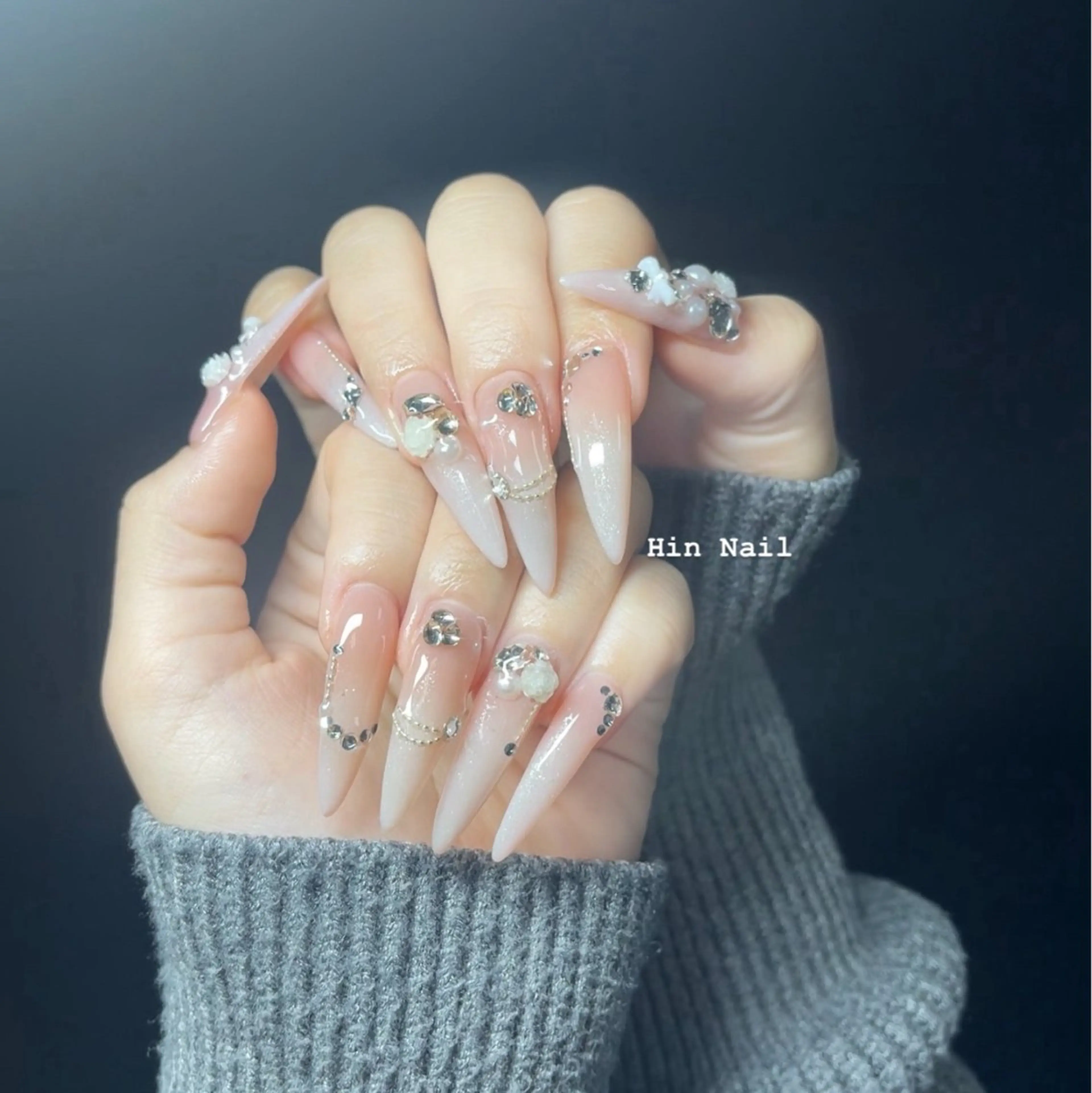 ネイル ハンドネイル HIN NAILのネイルデザイン